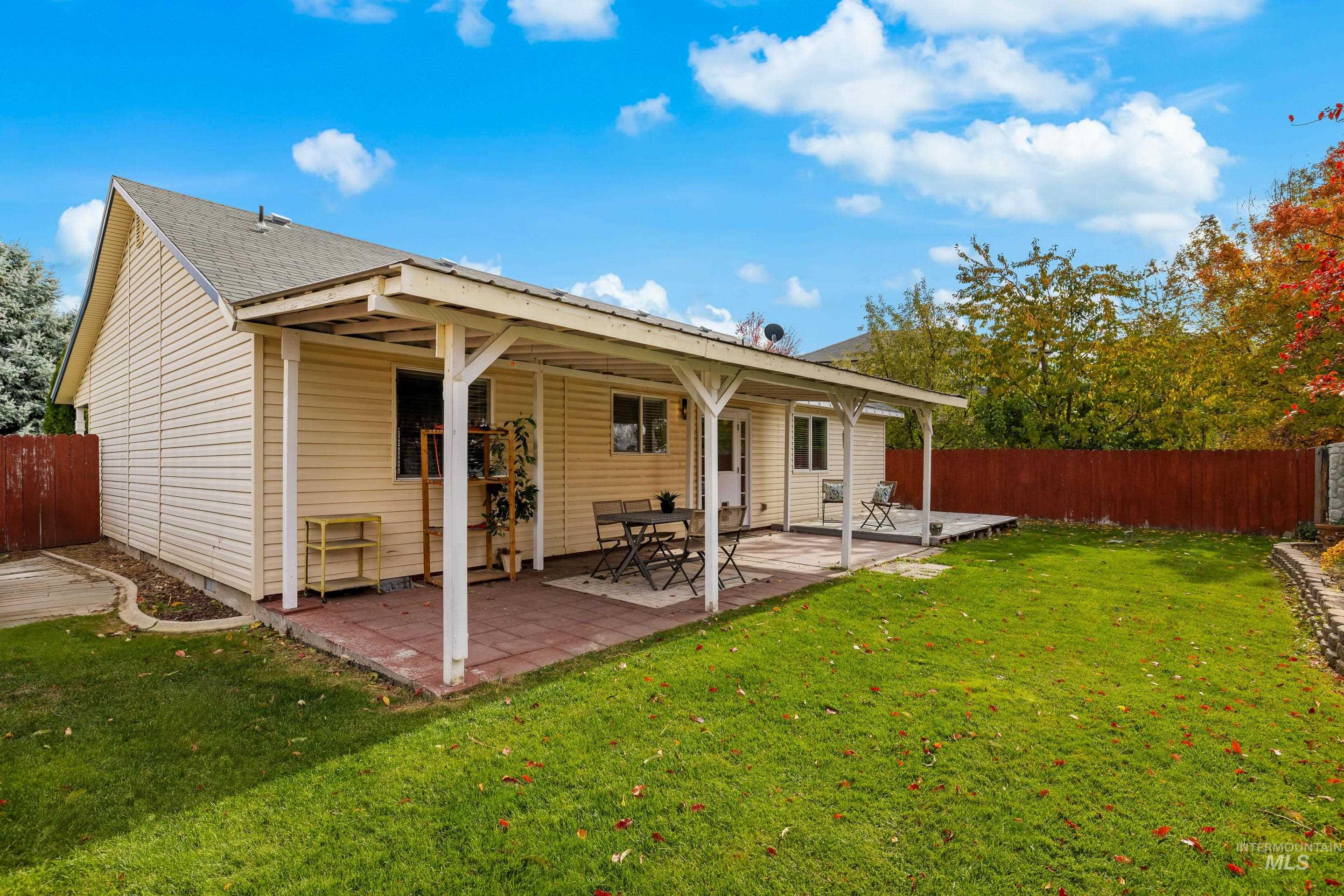 3591 N Bottle Brush Ave