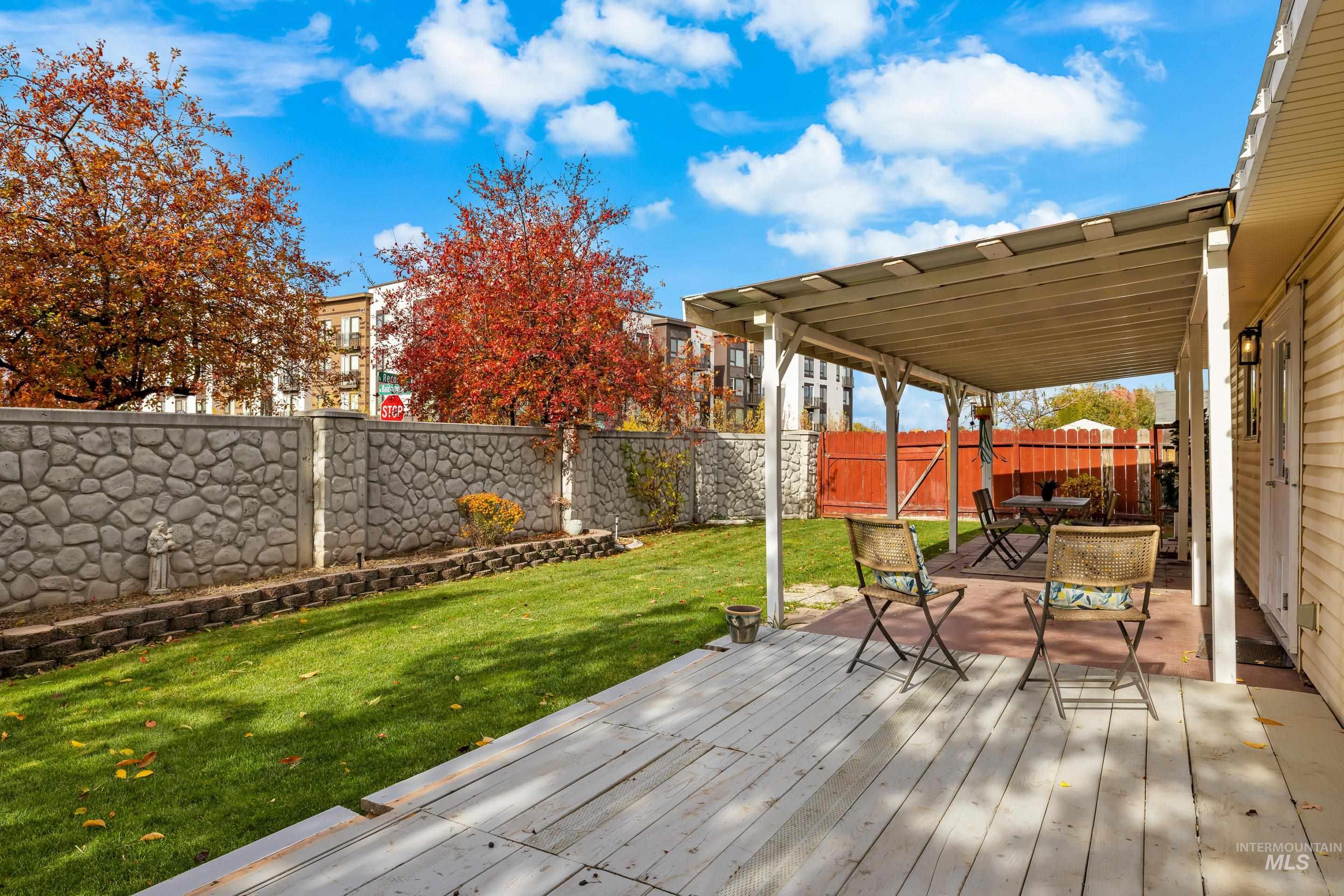 3591 N Bottle Brush Ave