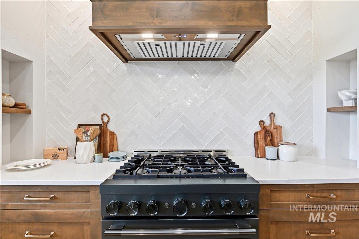 7042 E Chicken Hawk Loop