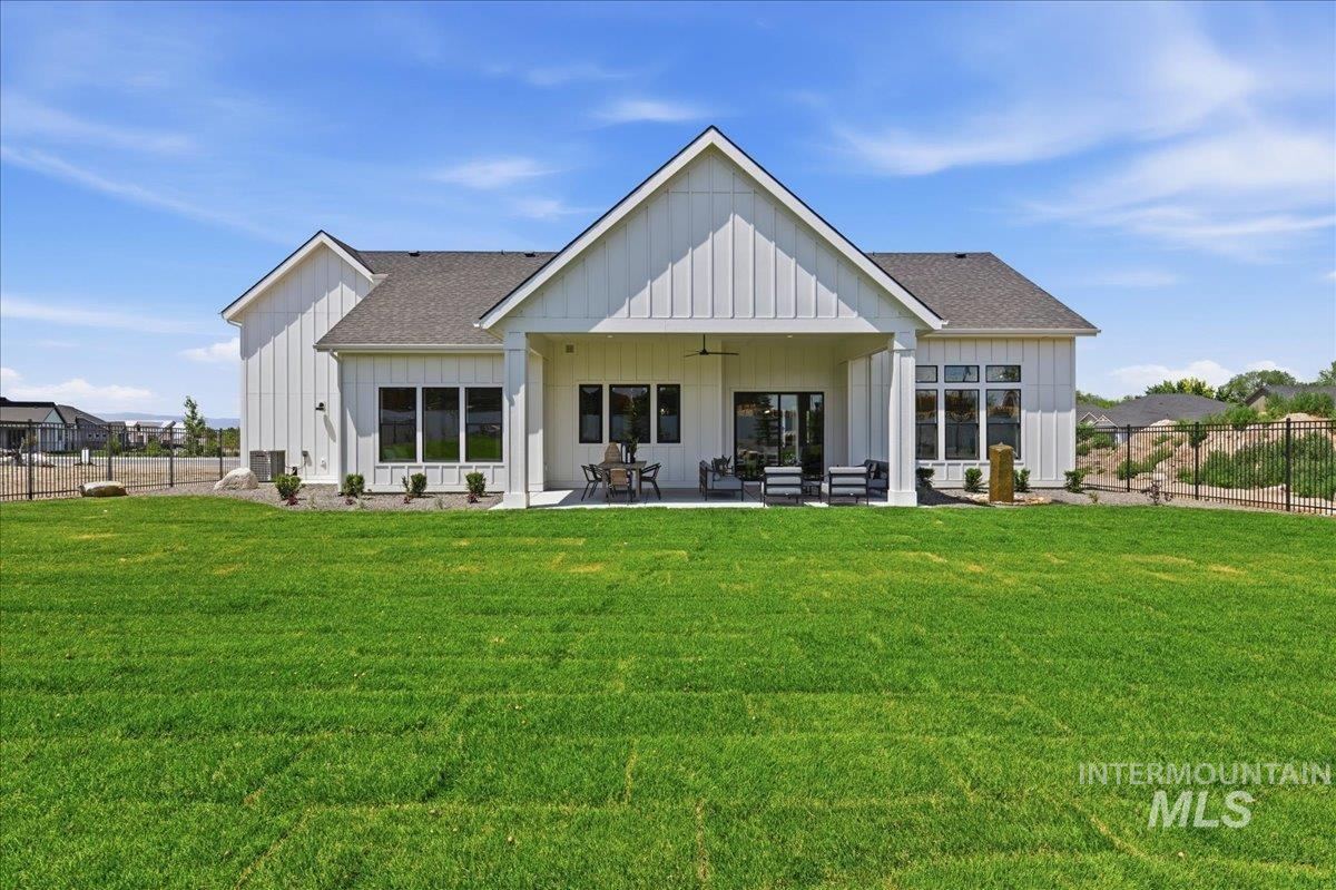 7042 E Chicken Hawk Loop