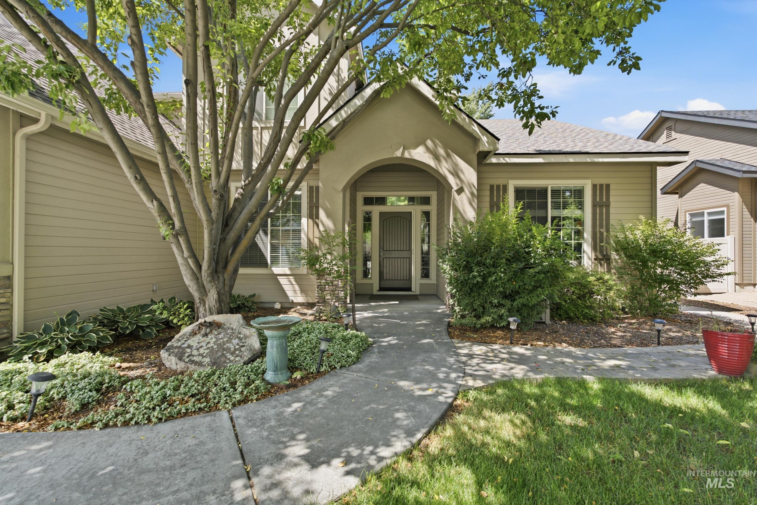 10980 W Greyling Dr.