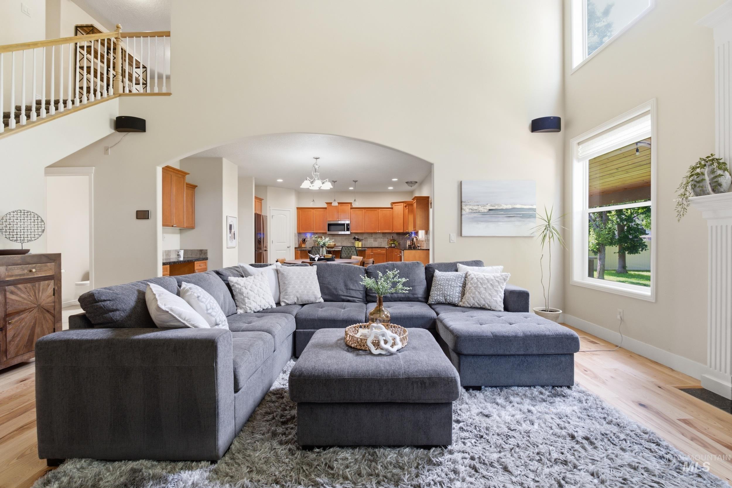 10980 W Greyling Dr.