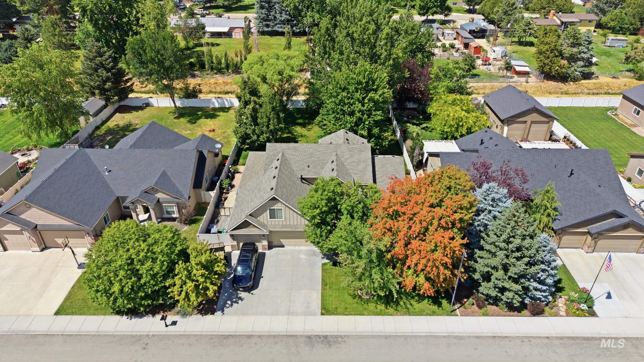 10980 W Greyling Dr.