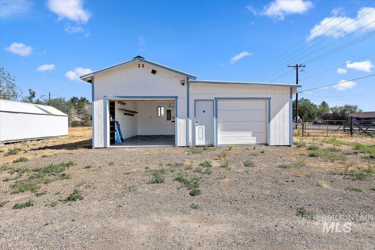 2415 Canyon Creek Rd