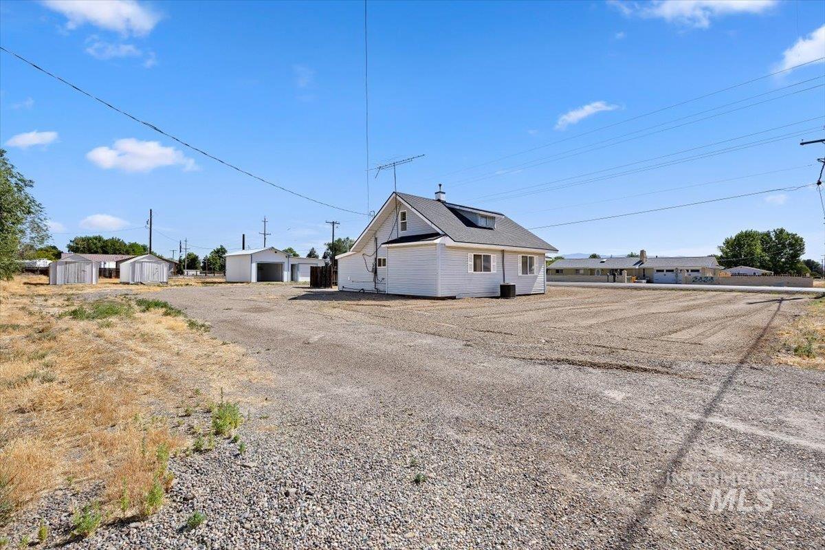 2415 Canyon Creek Rd