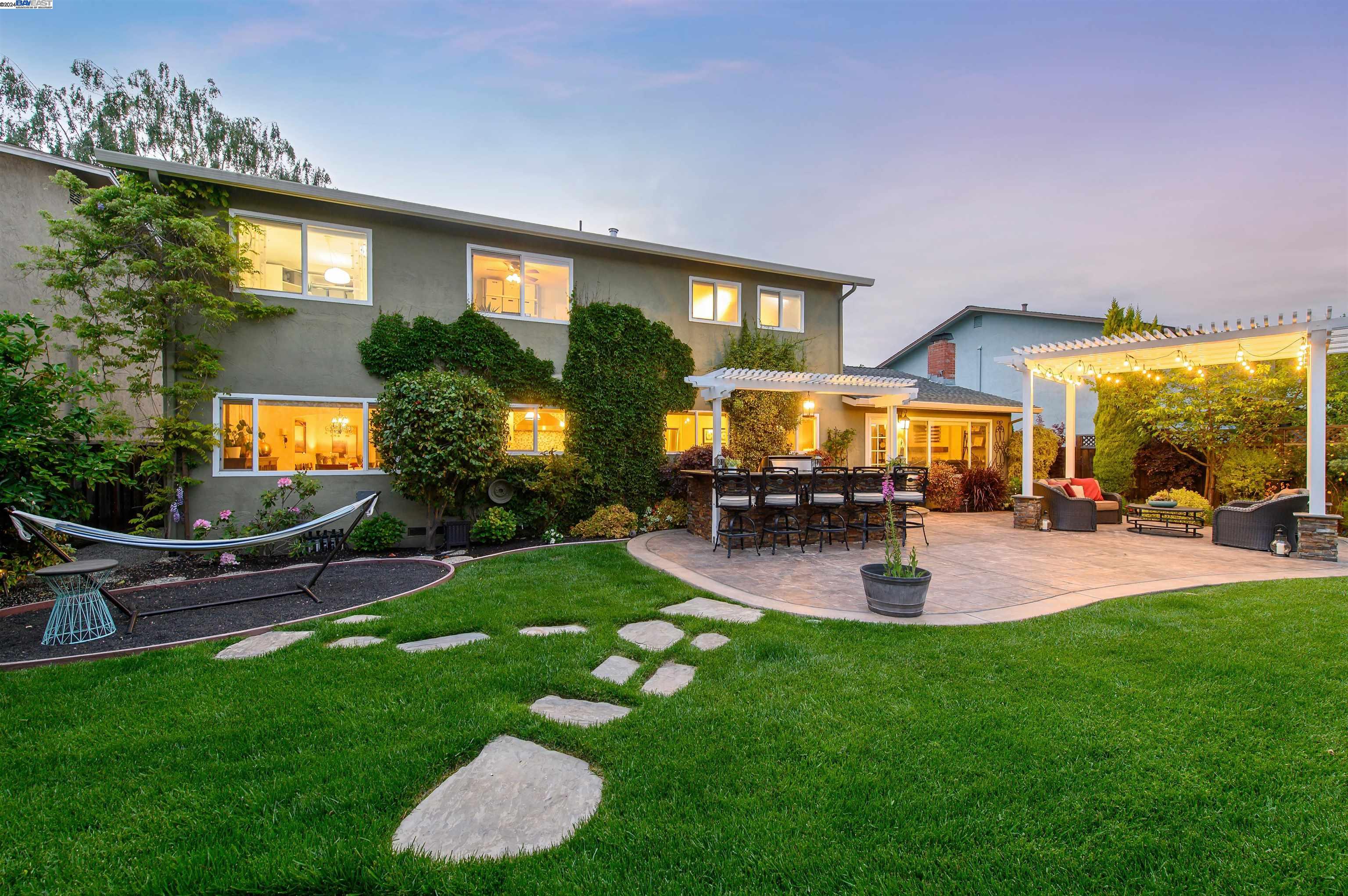 2315 Sandpiper Way