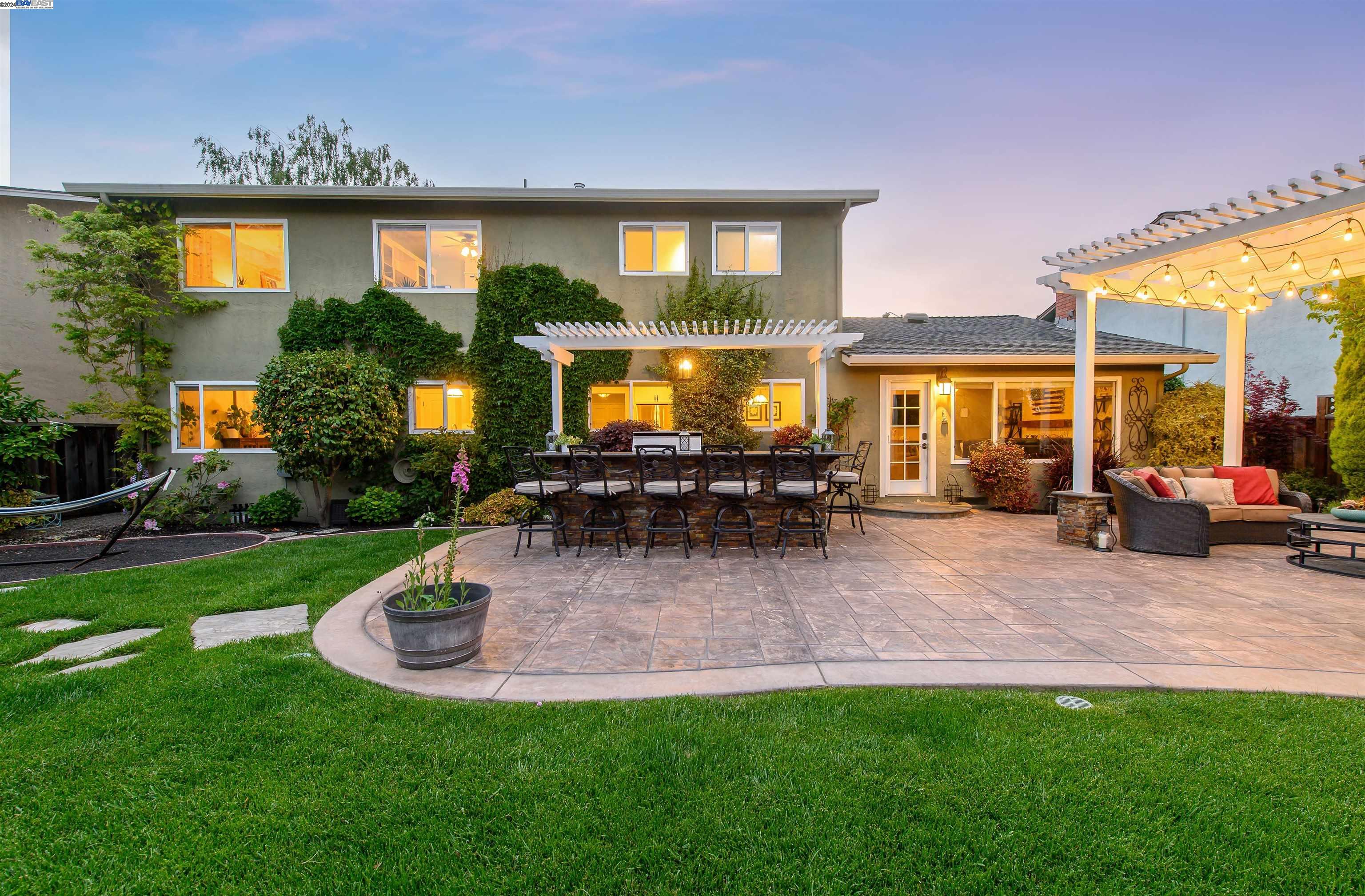 2315 Sandpiper Way