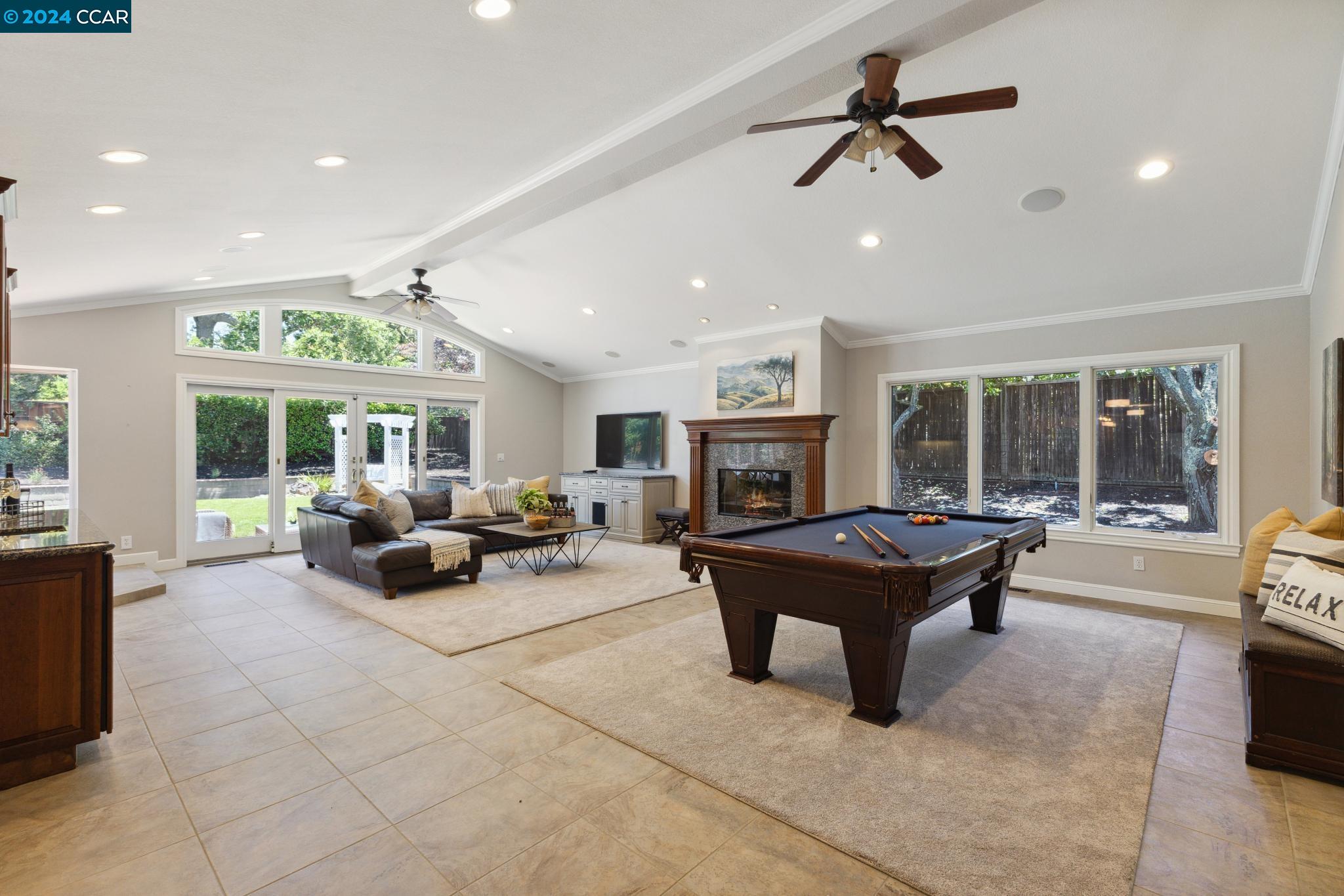 768 Contada Cir