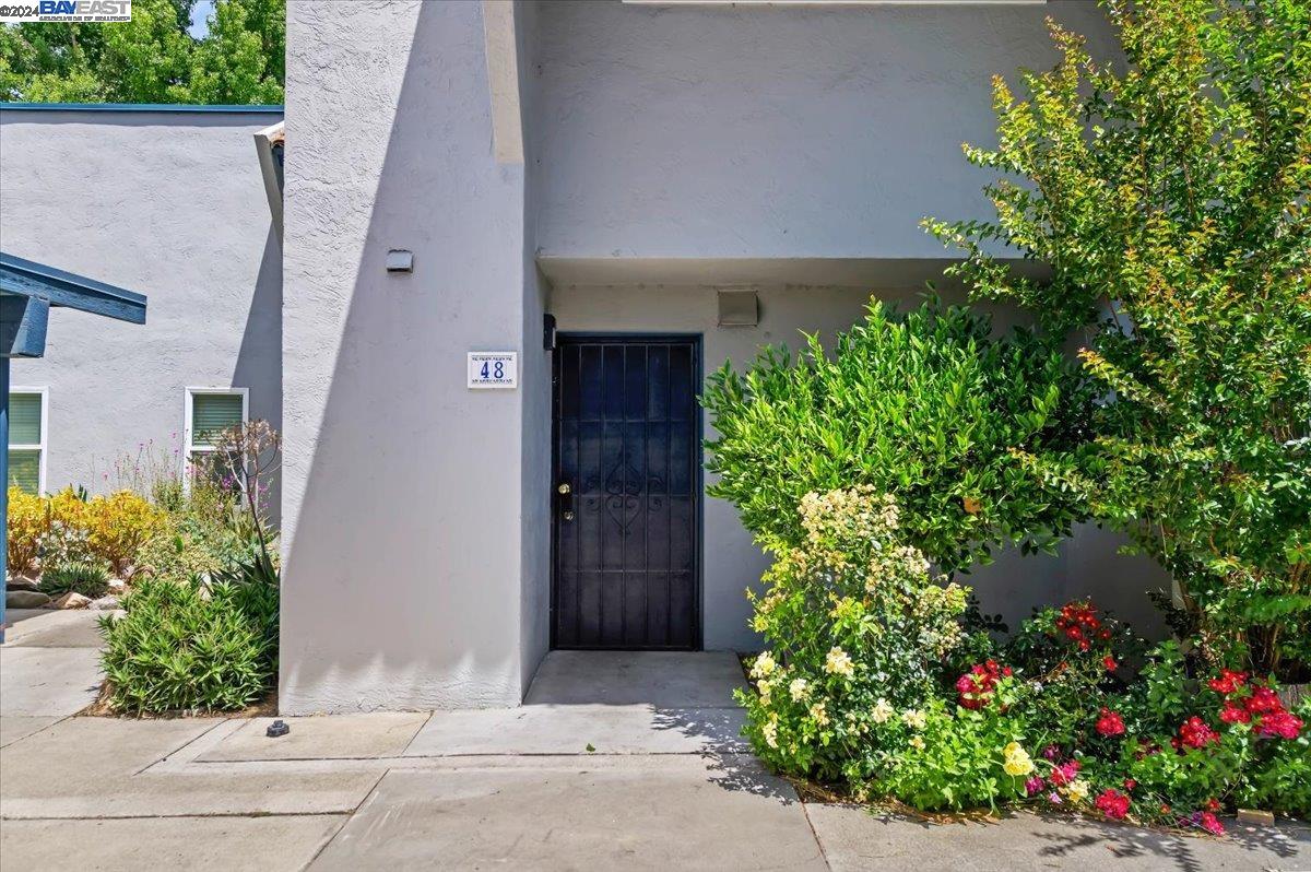 1001 Murrieta Blvd # 48