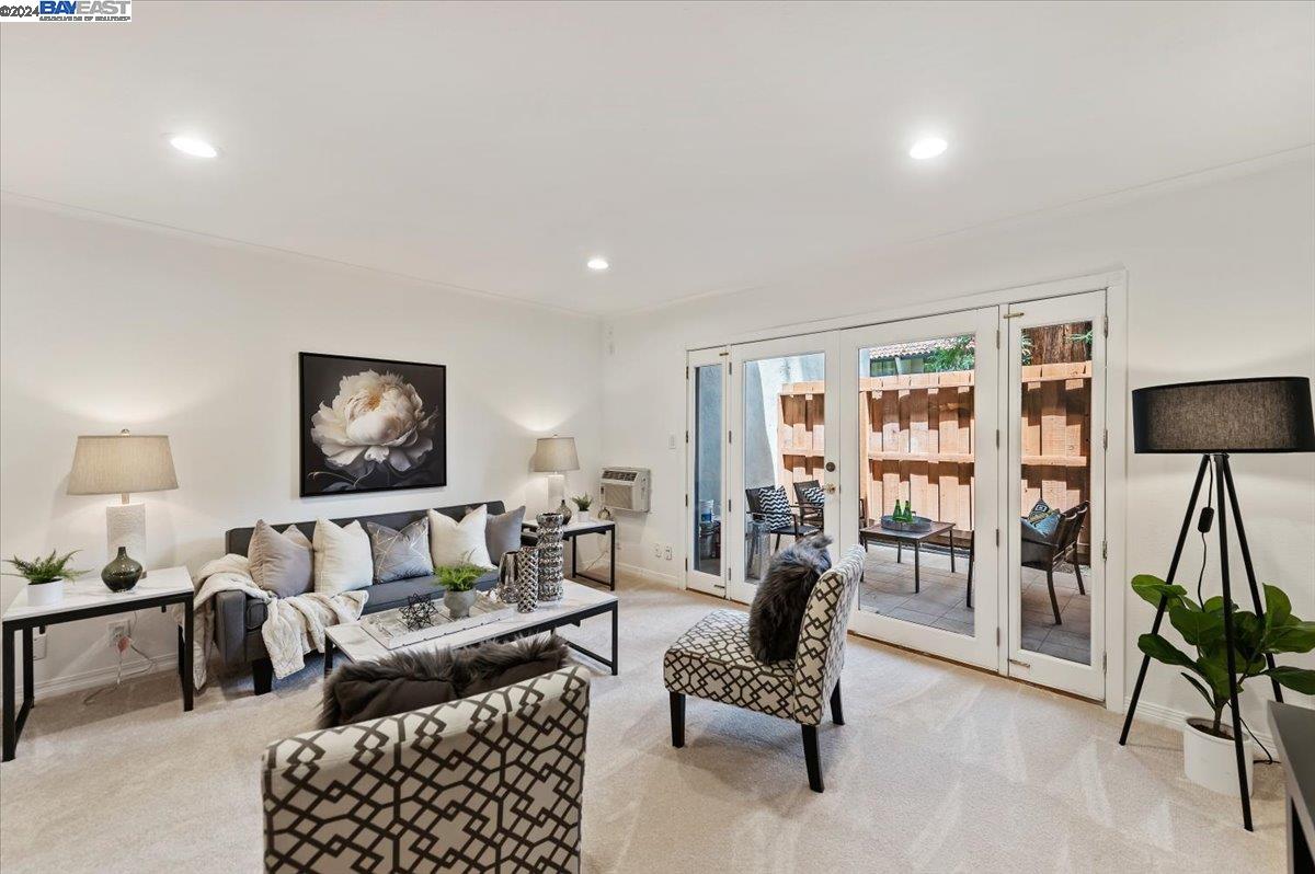 1001 Murrieta Blvd # 48