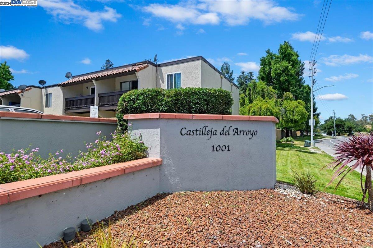 1001 Murrieta Blvd # 48