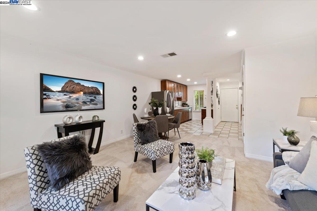 1001 Murrieta Blvd # 48