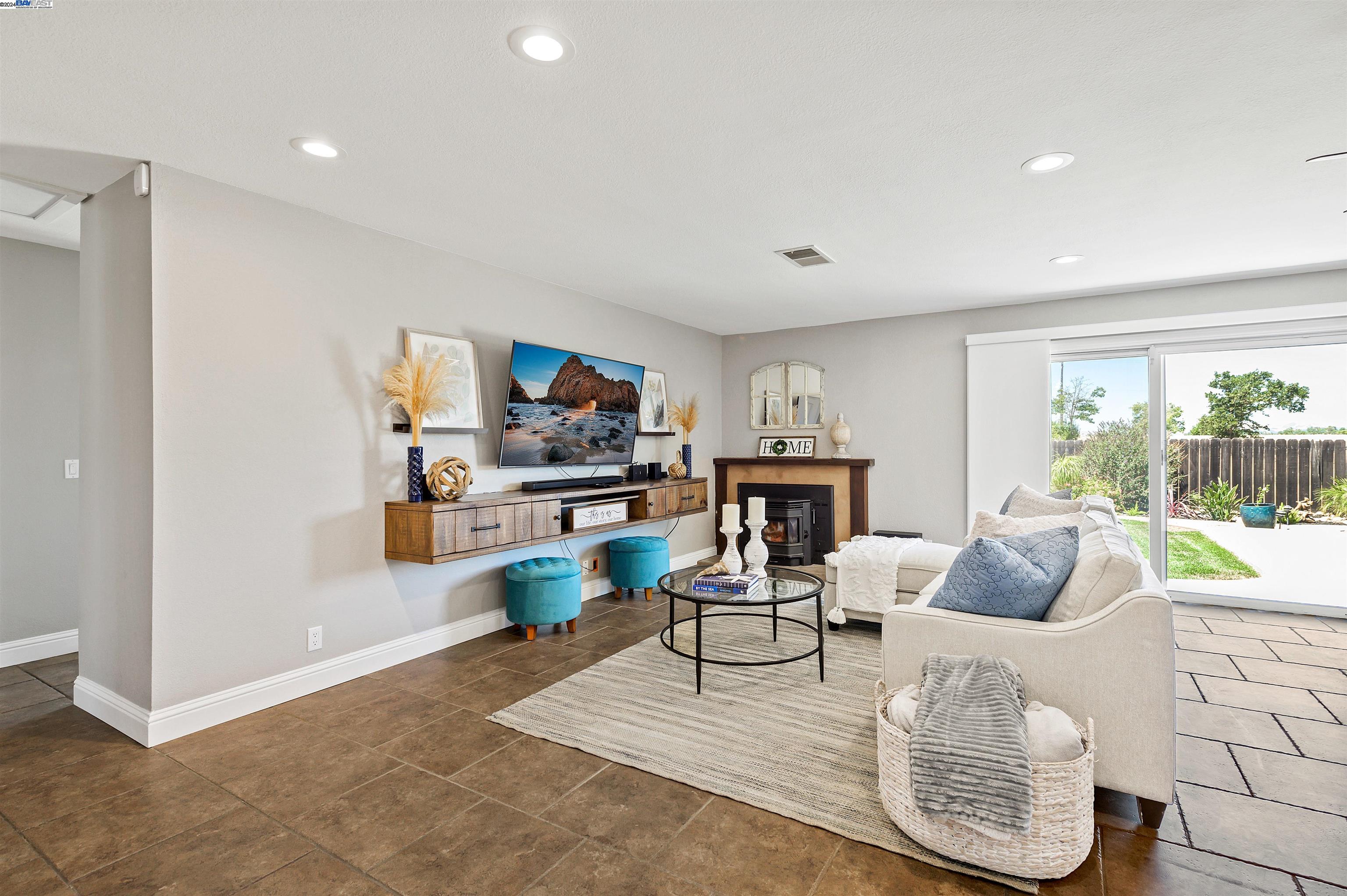 455 Covellite Lane