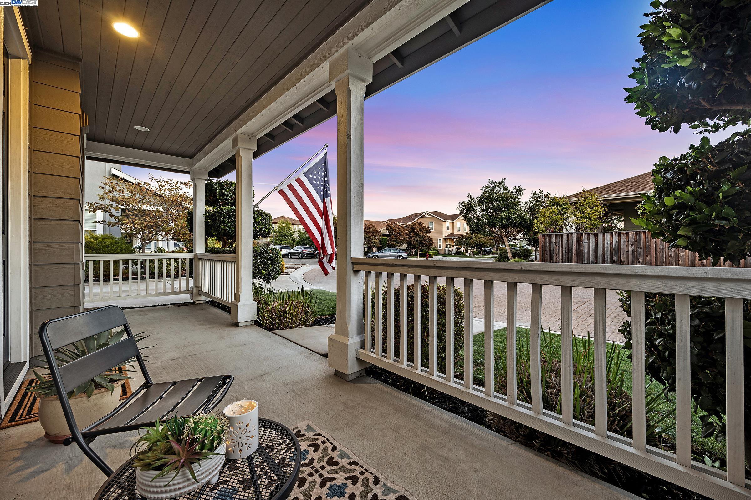 2975 Rivers Bend Cir