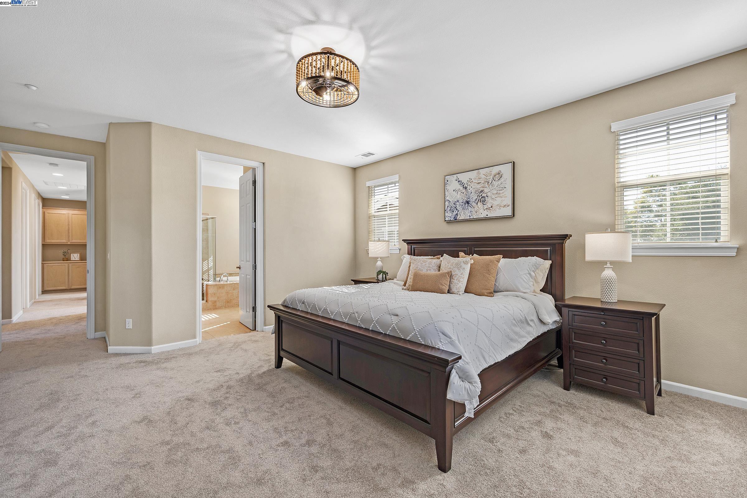 2975 Rivers Bend Cir