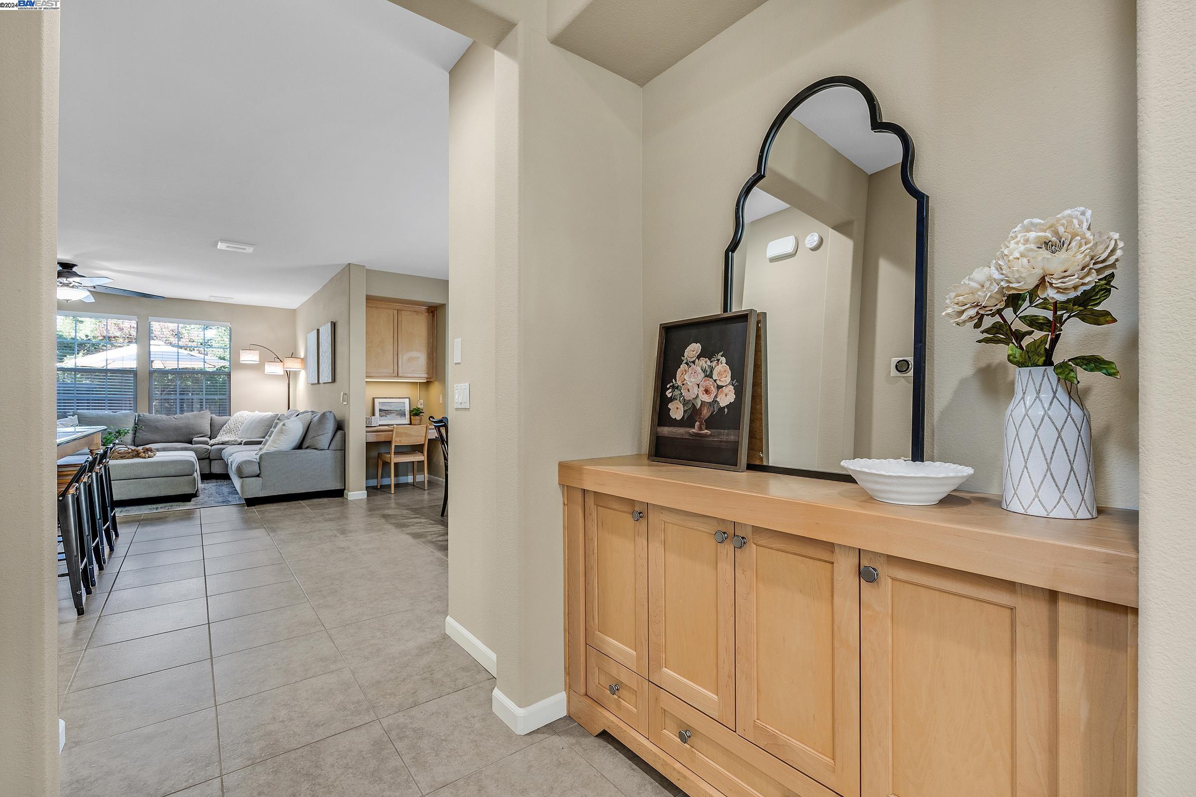 2975 Rivers Bend Cir