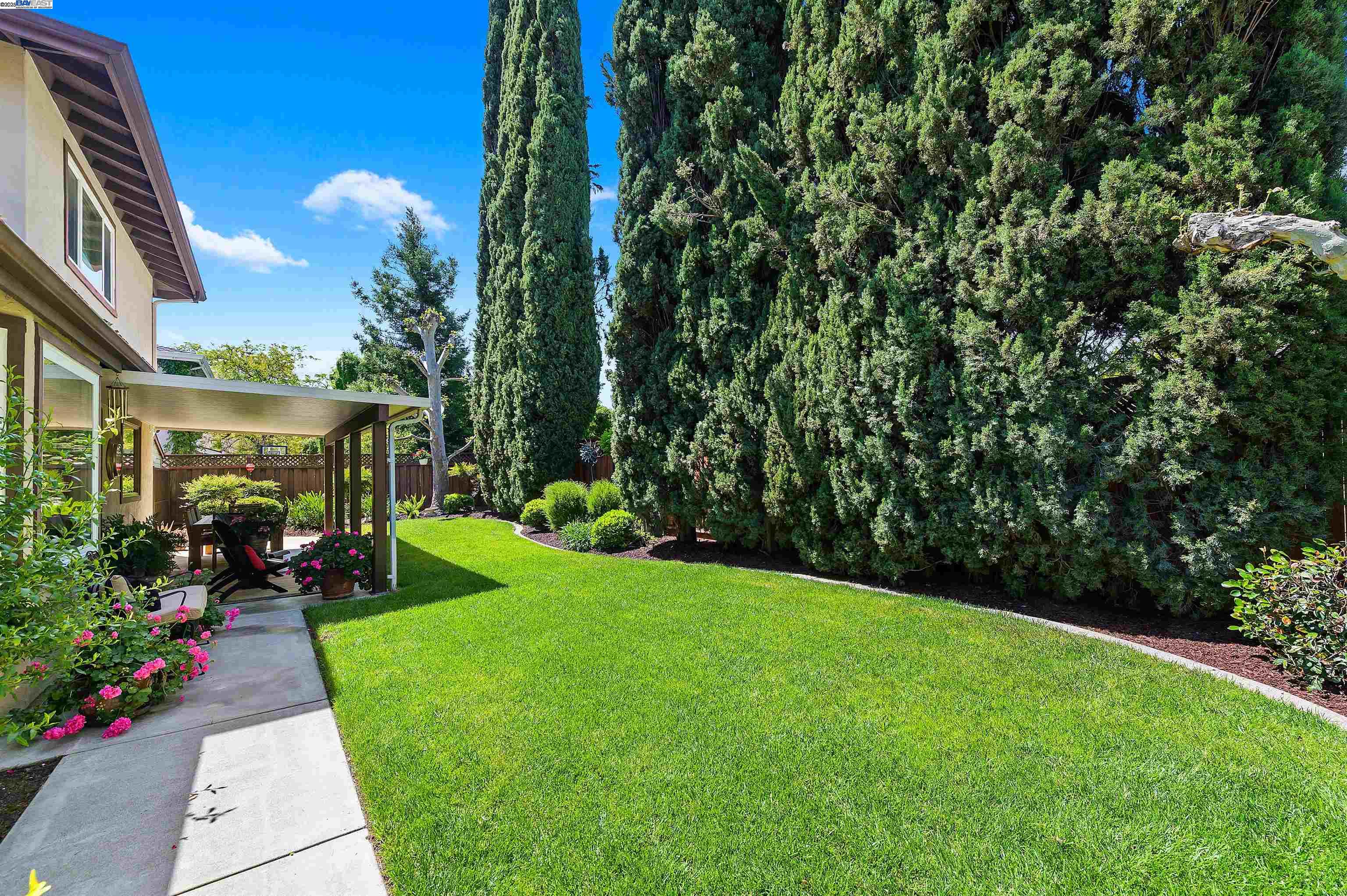 2612 Camino Segura