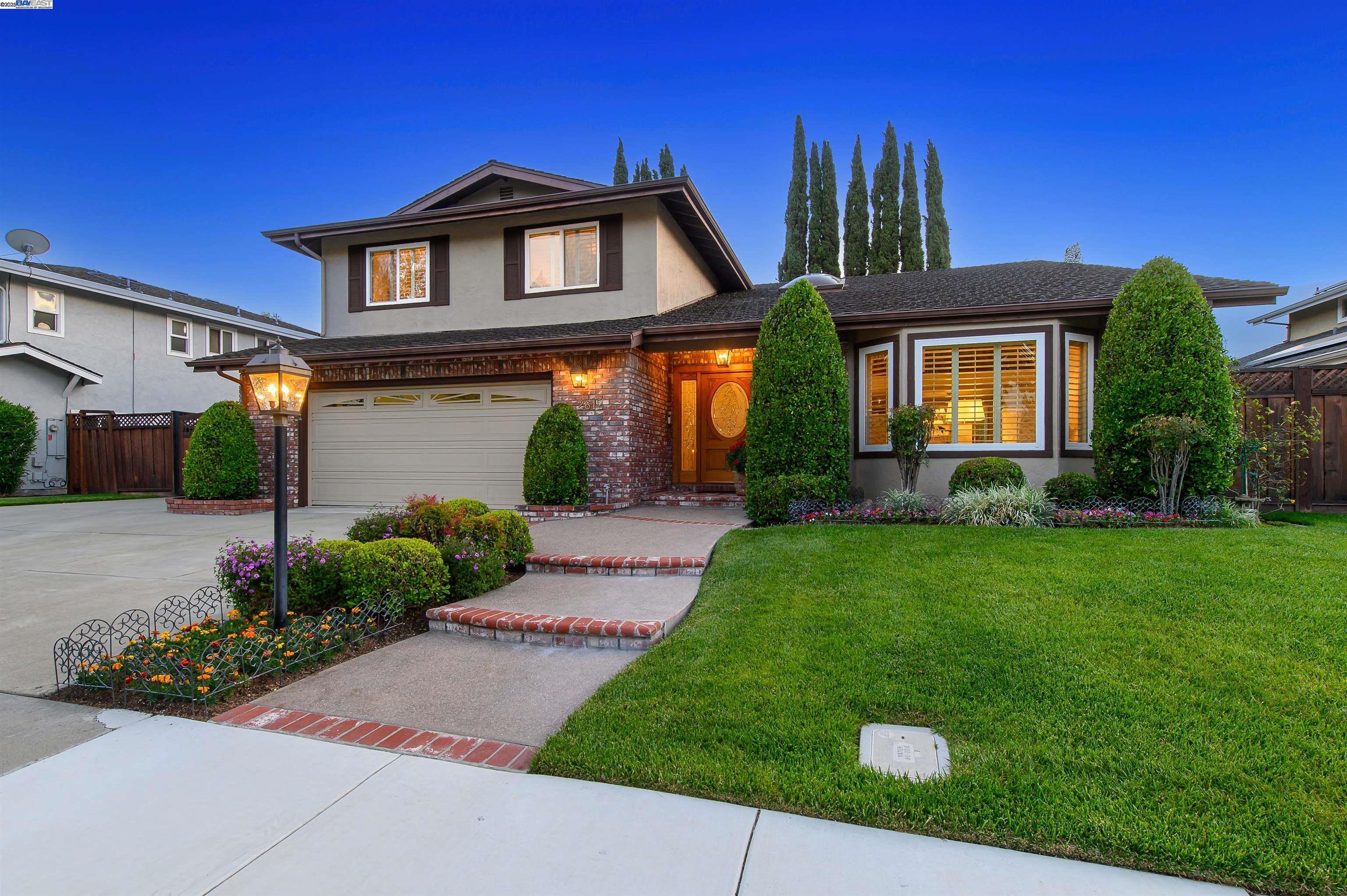 2612 Camino Segura