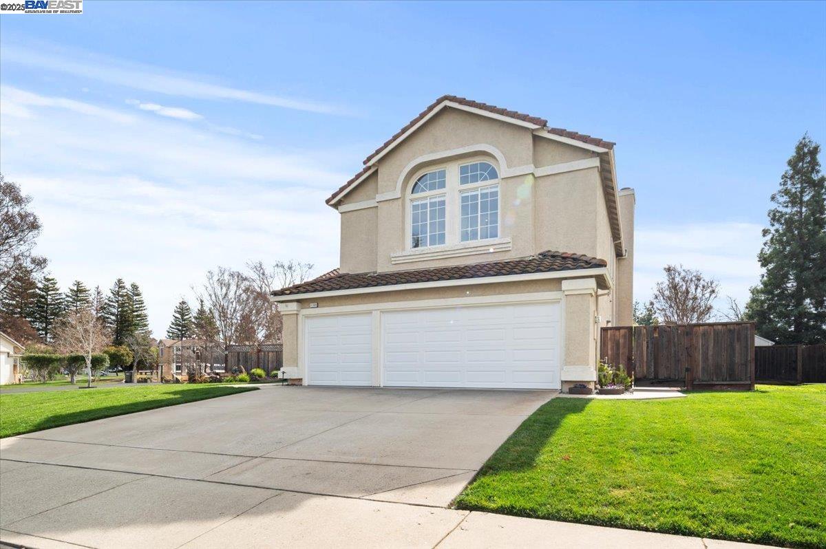 1189 Dana Cir
