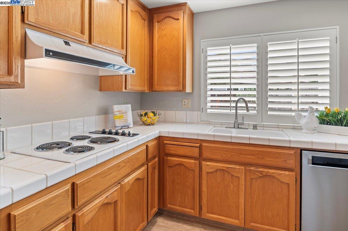 1189 Dana Cir