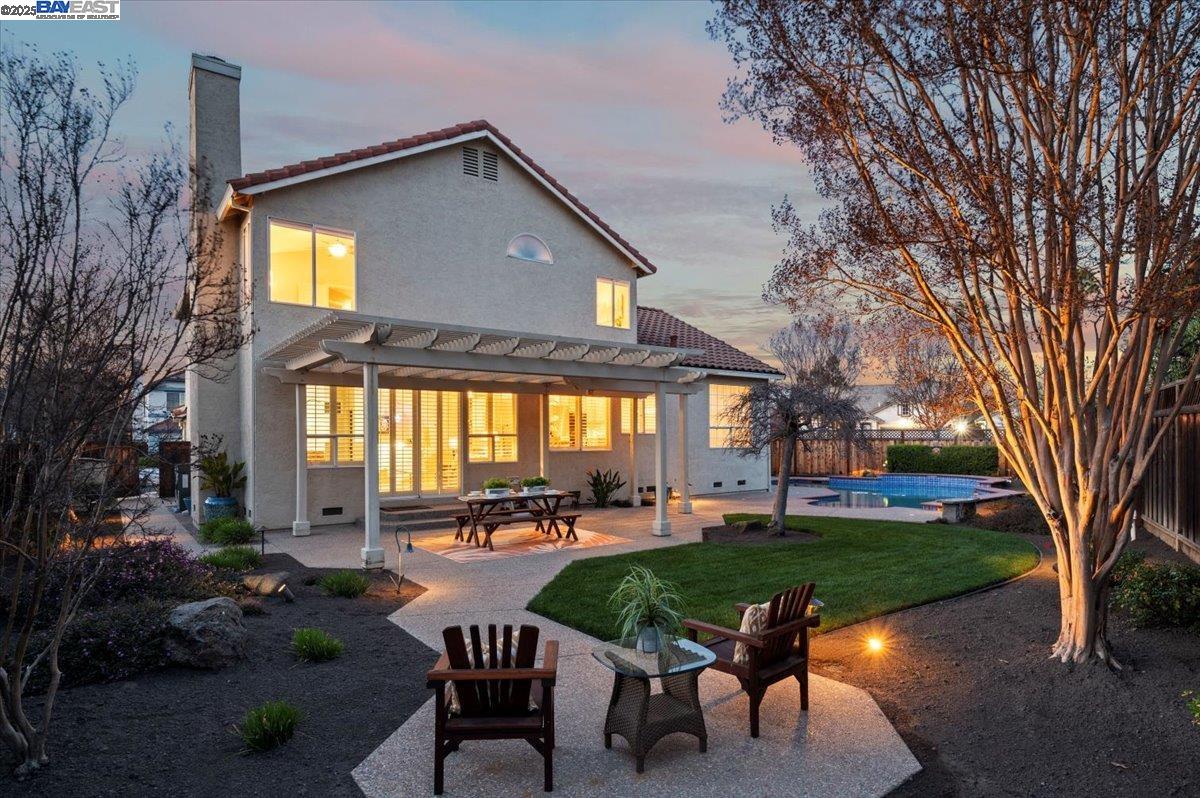 1189 Dana Cir