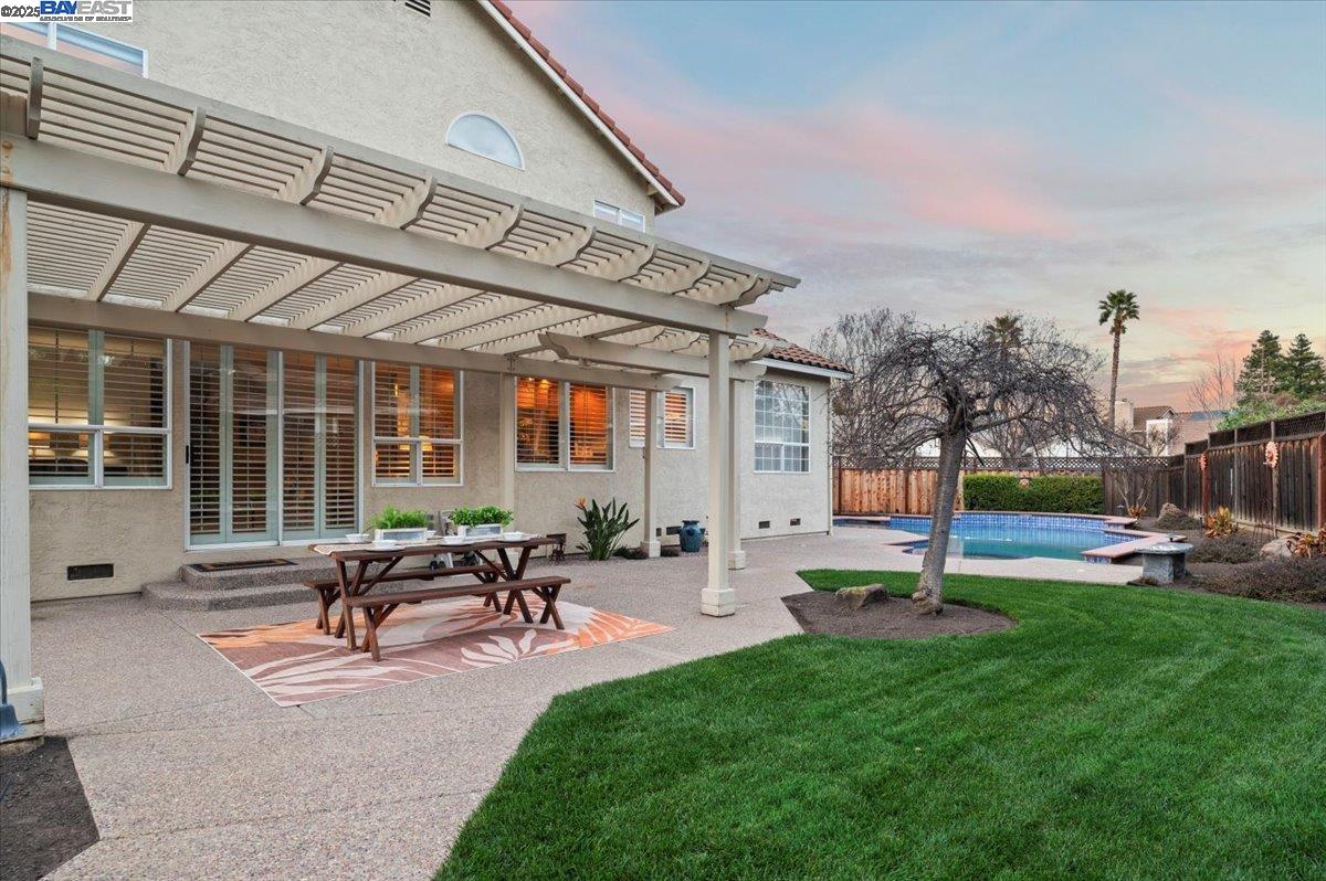 1189 Dana Cir