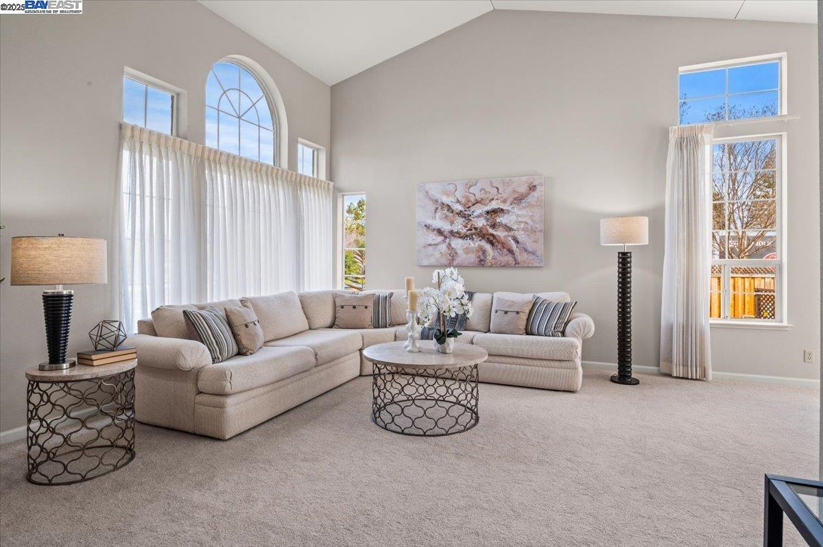 1189 Dana Cir