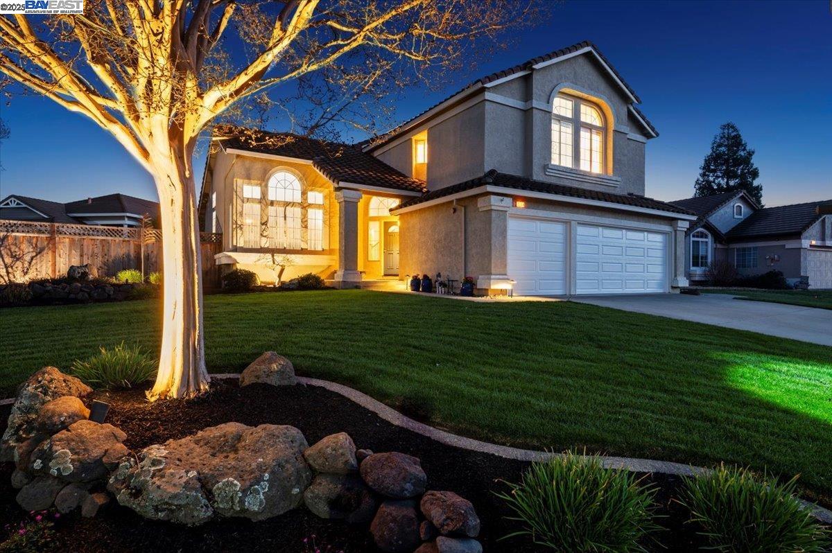 1189 Dana Cir