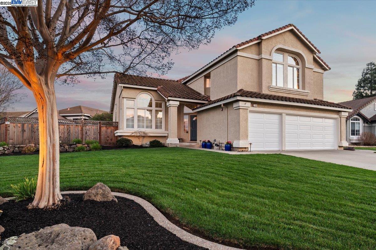 1189 Dana Cir