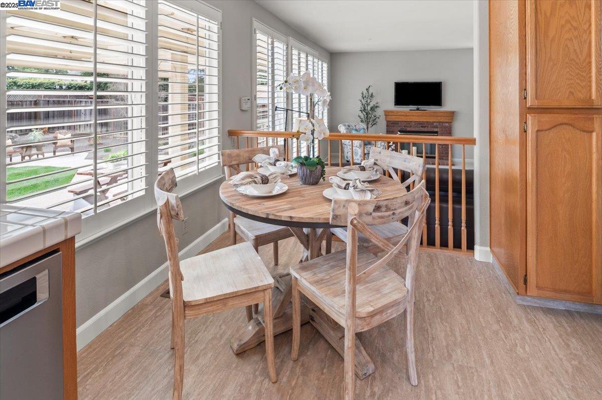 1189 Dana Cir