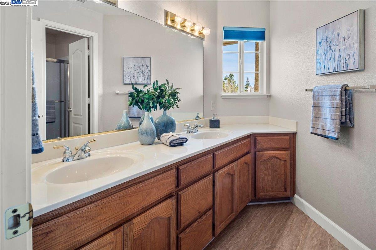 1189 Dana Cir