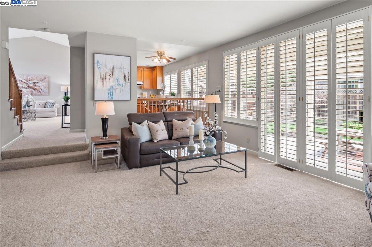 1189 Dana Cir