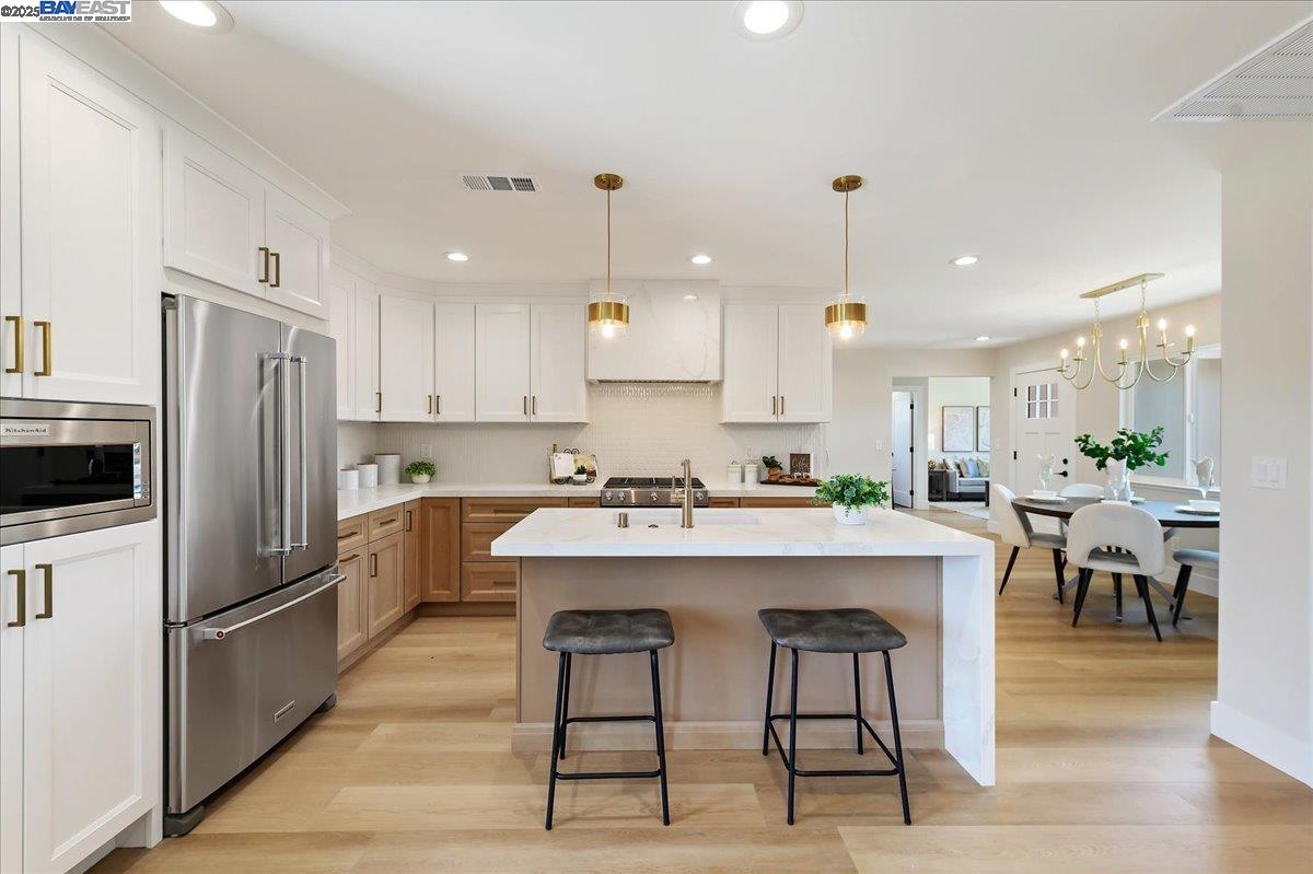7461 Brookdale Ct