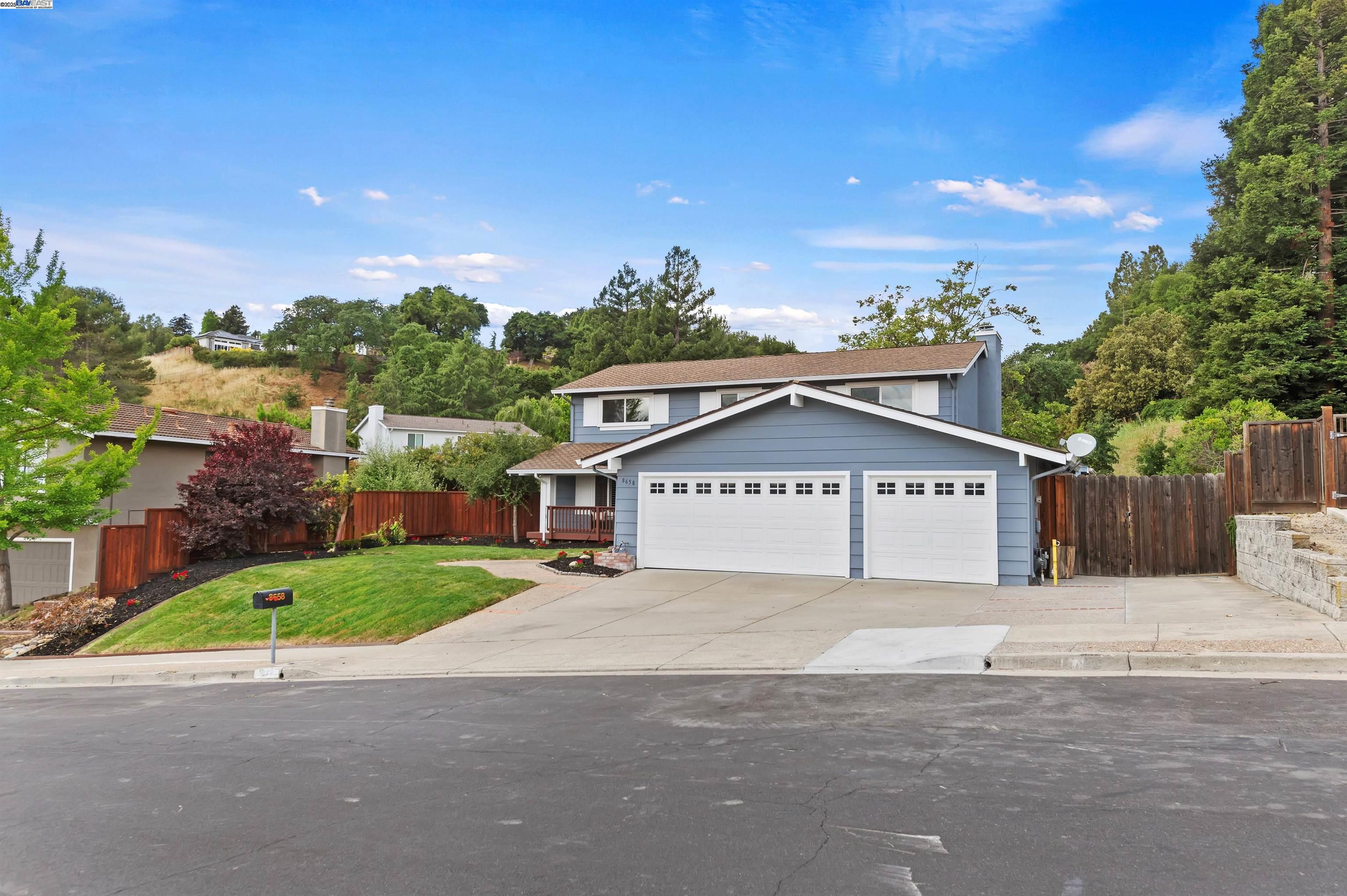 8658 Fenwick Way