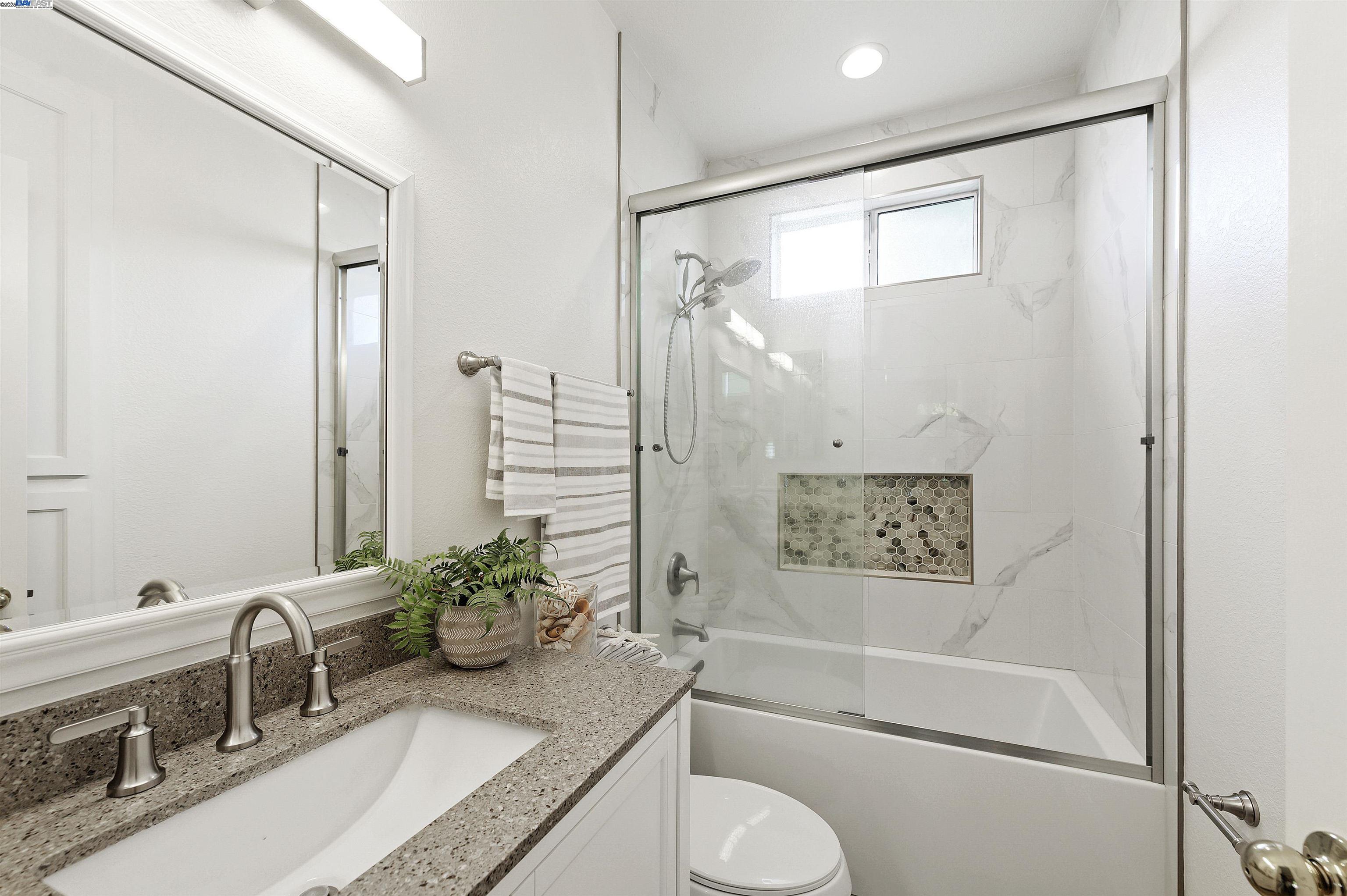 7595 Canyon Meadow Cir # C