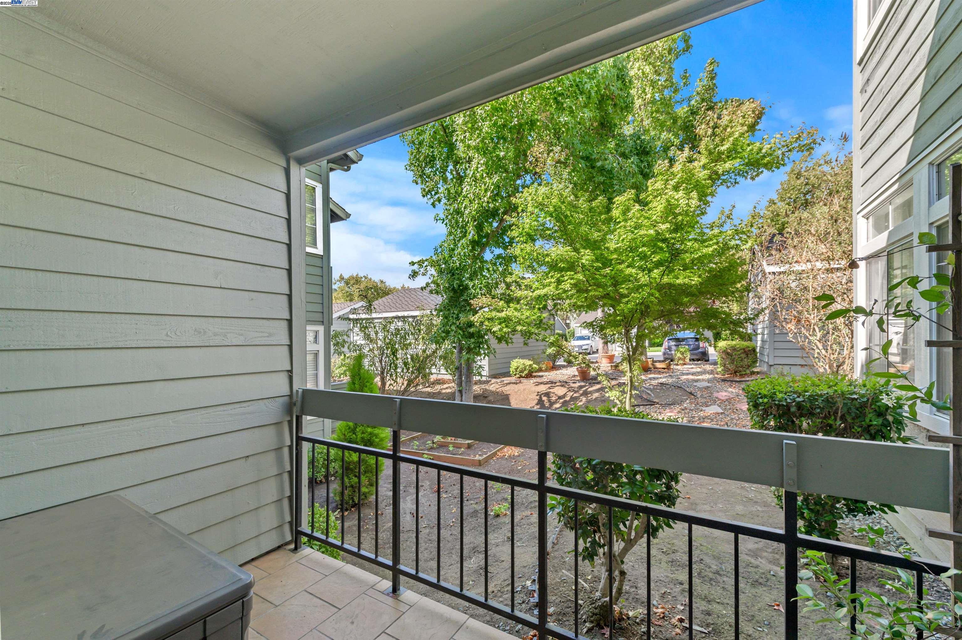 7595 Canyon Meadow Cir # C