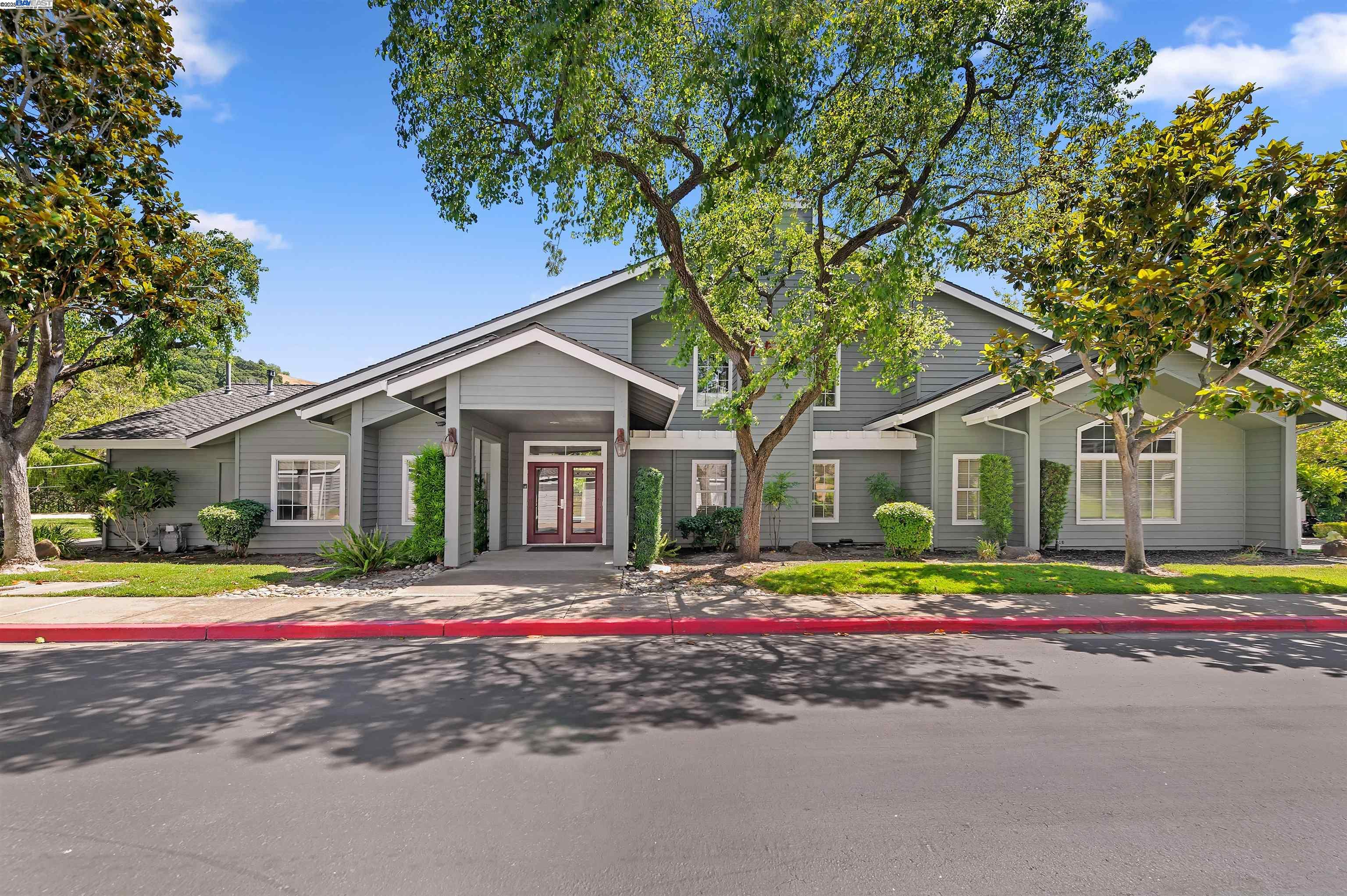 7595 Canyon Meadow Cir # C