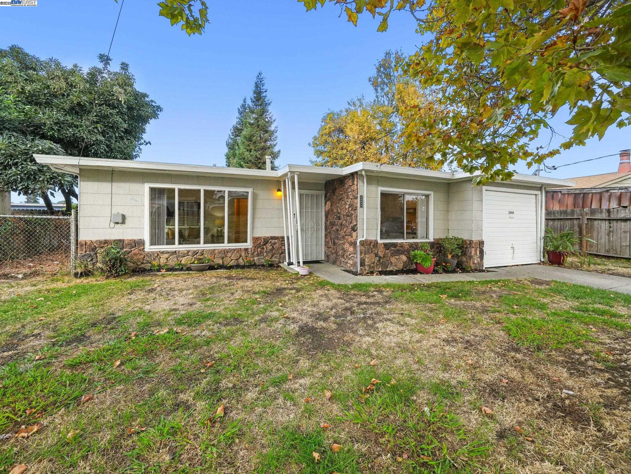22939 Santa Clara St, Hayward