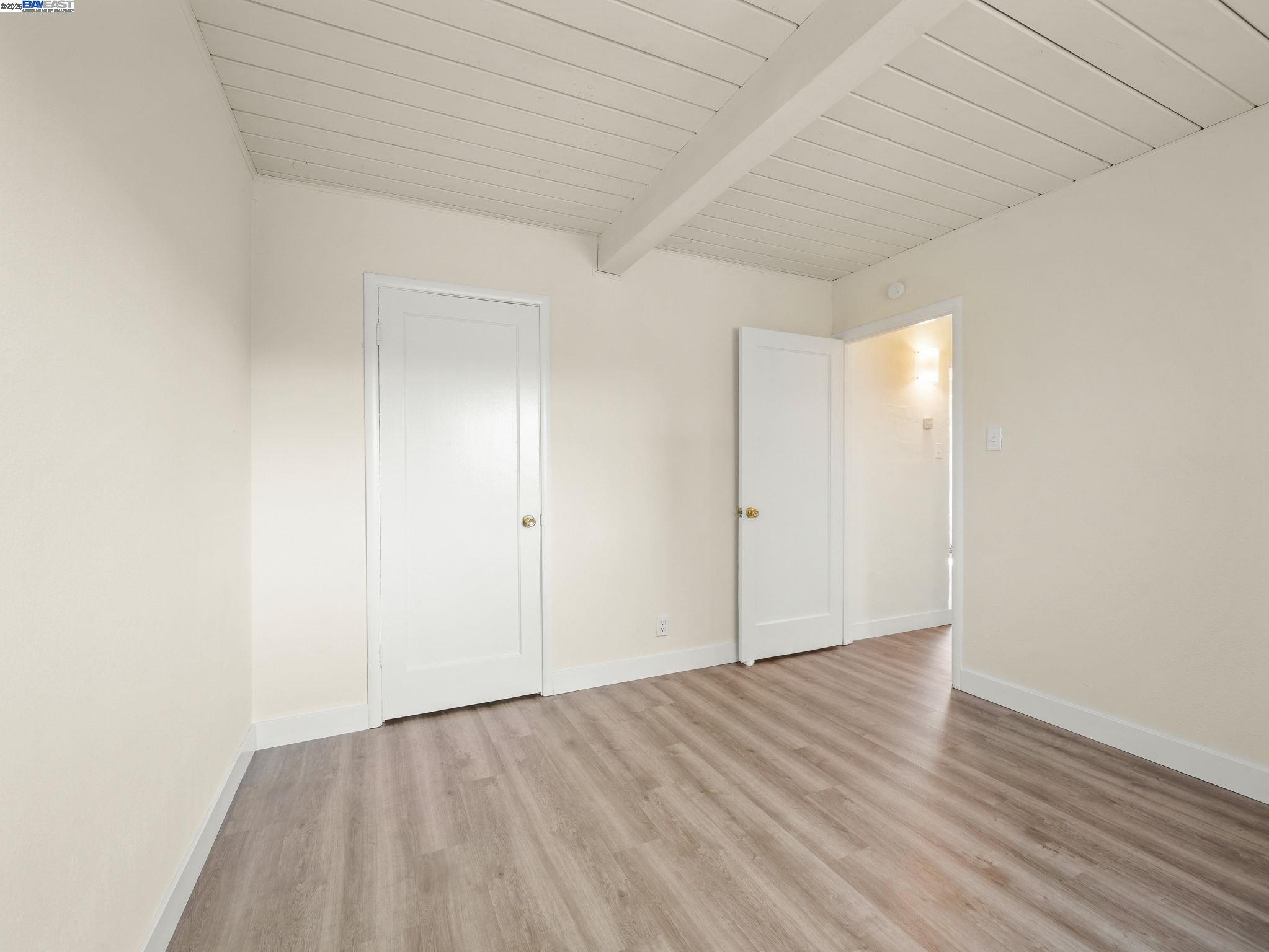 22939 Santa Clara St, Hayward