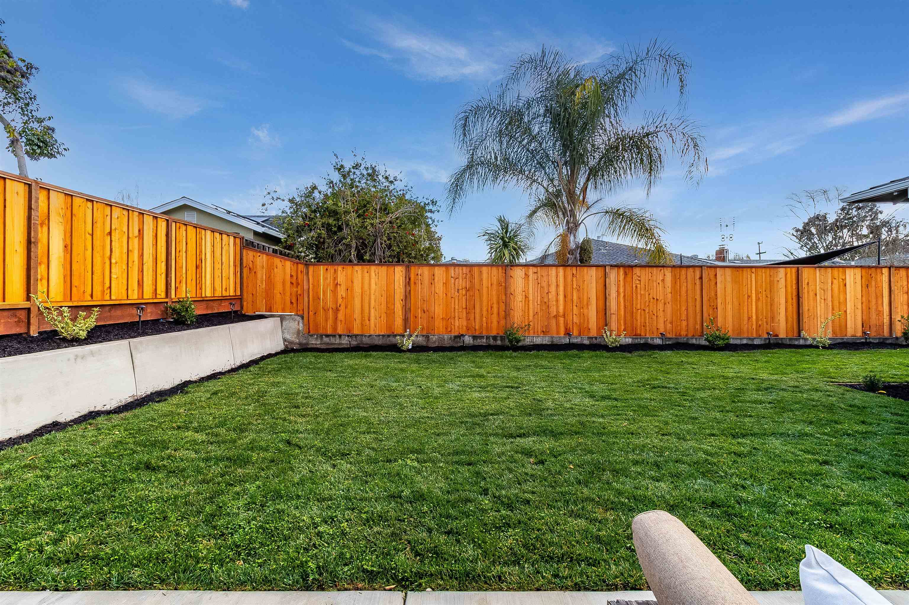 438 Harding Ave
