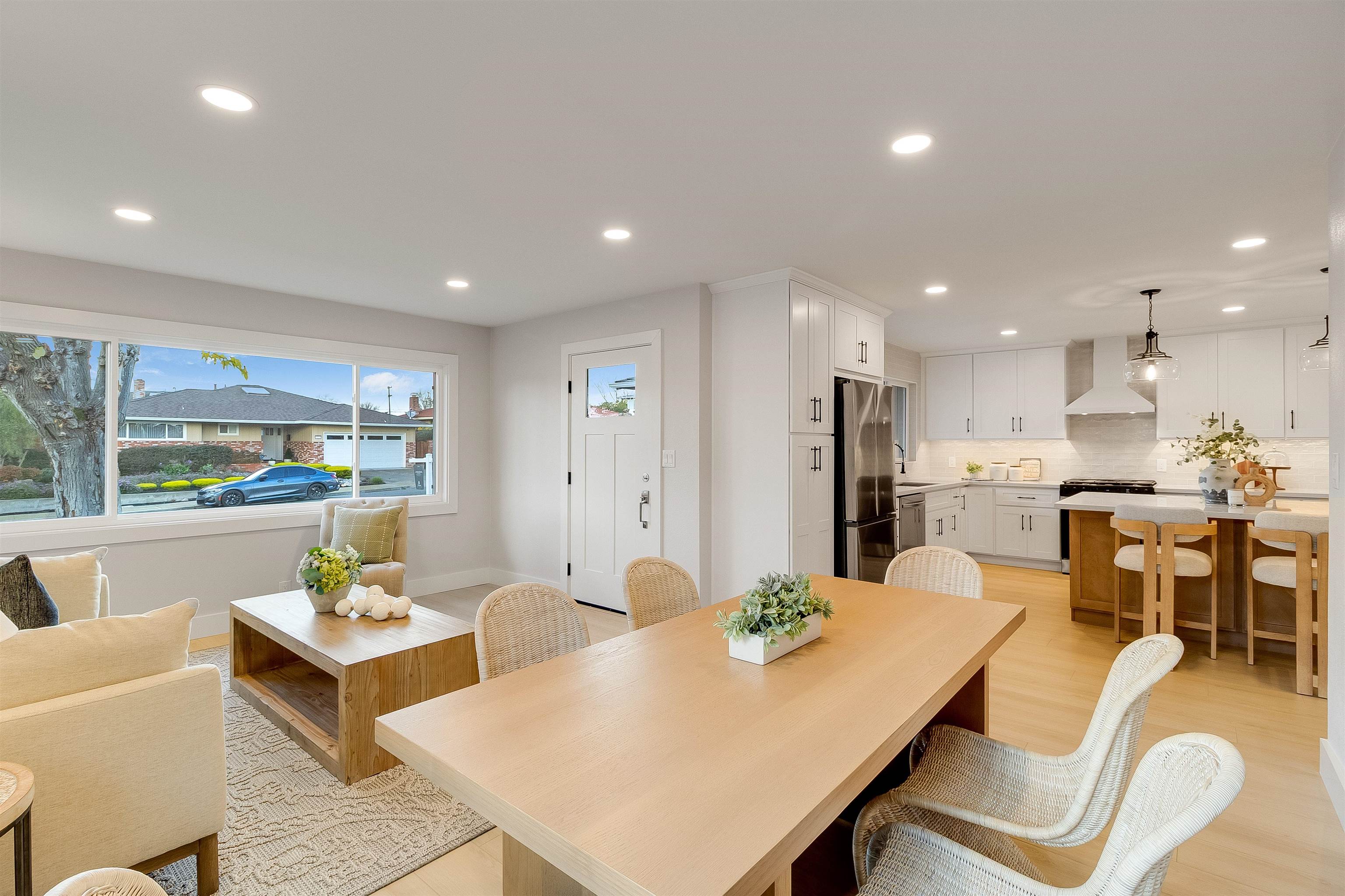 438 Harding Ave