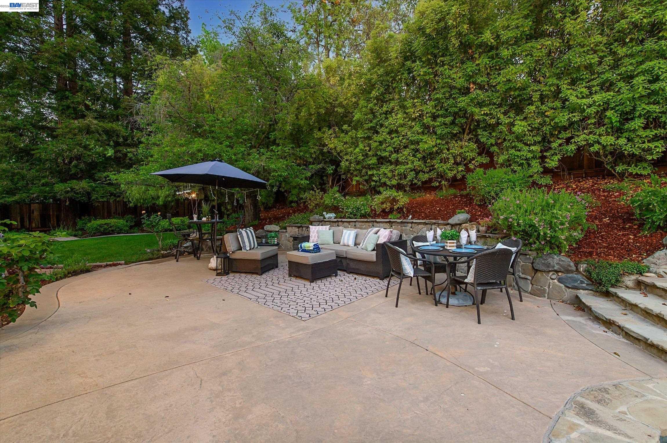 646 Windmill Ln