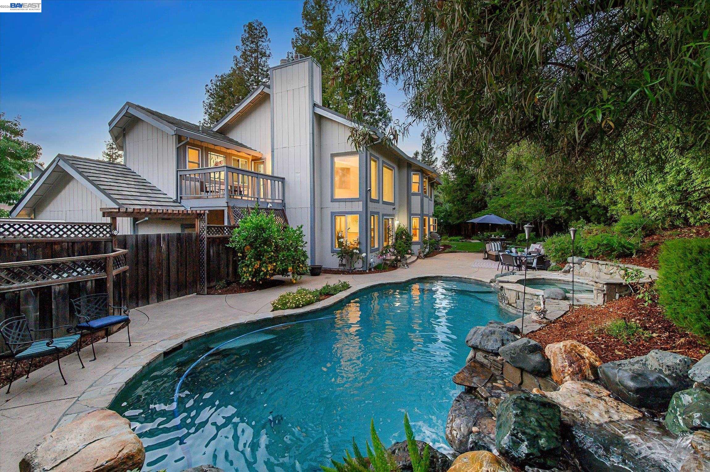 646 Windmill Ln