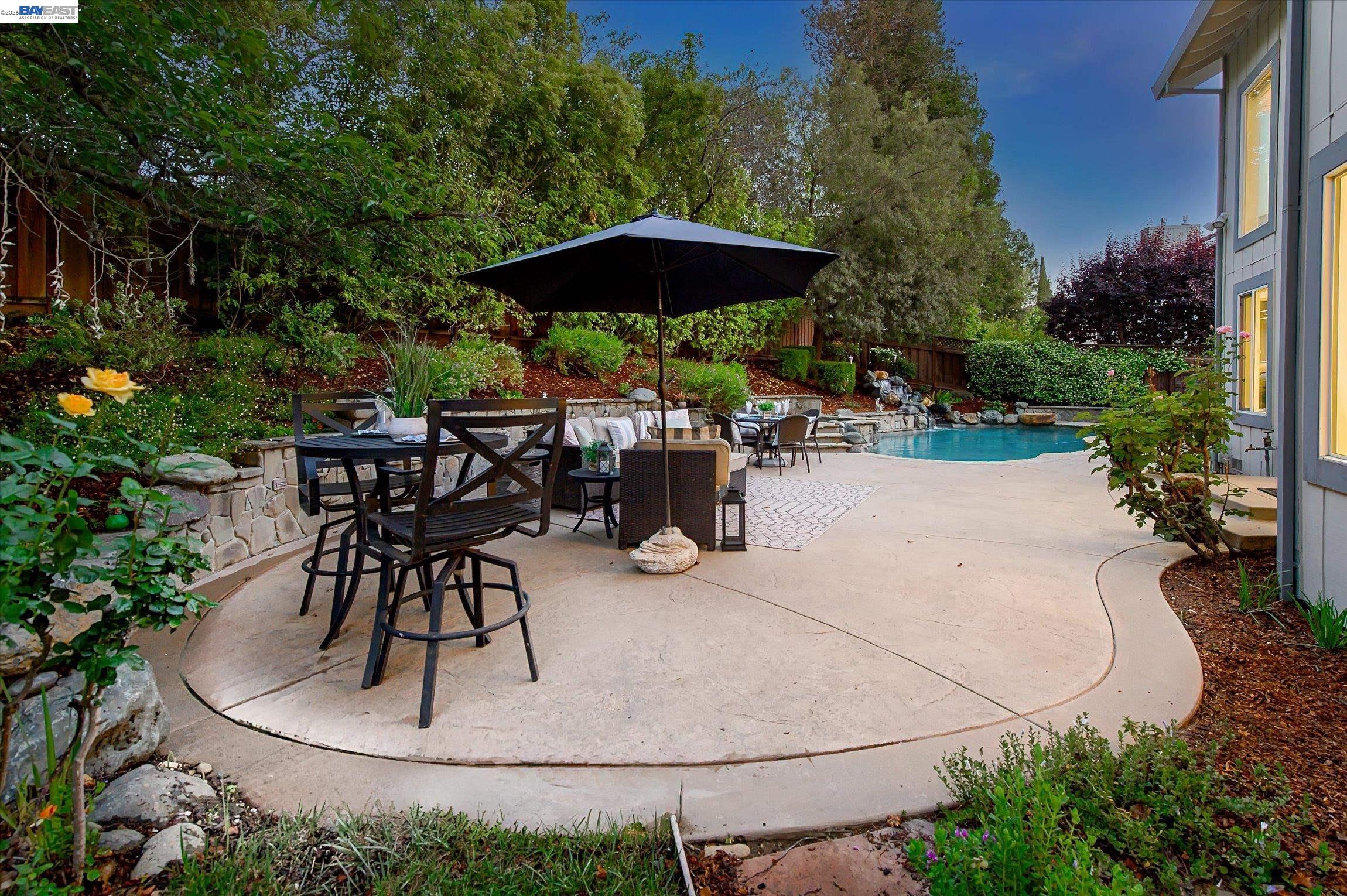 646 Windmill Ln