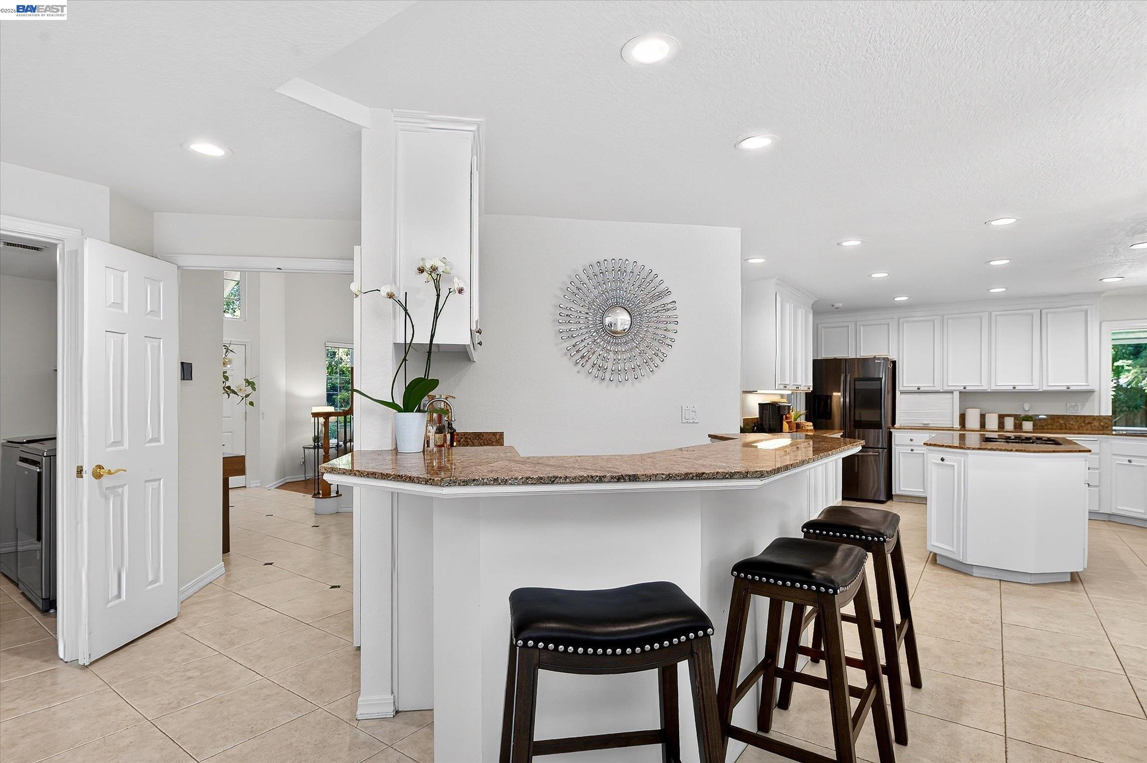646 Windmill Ln