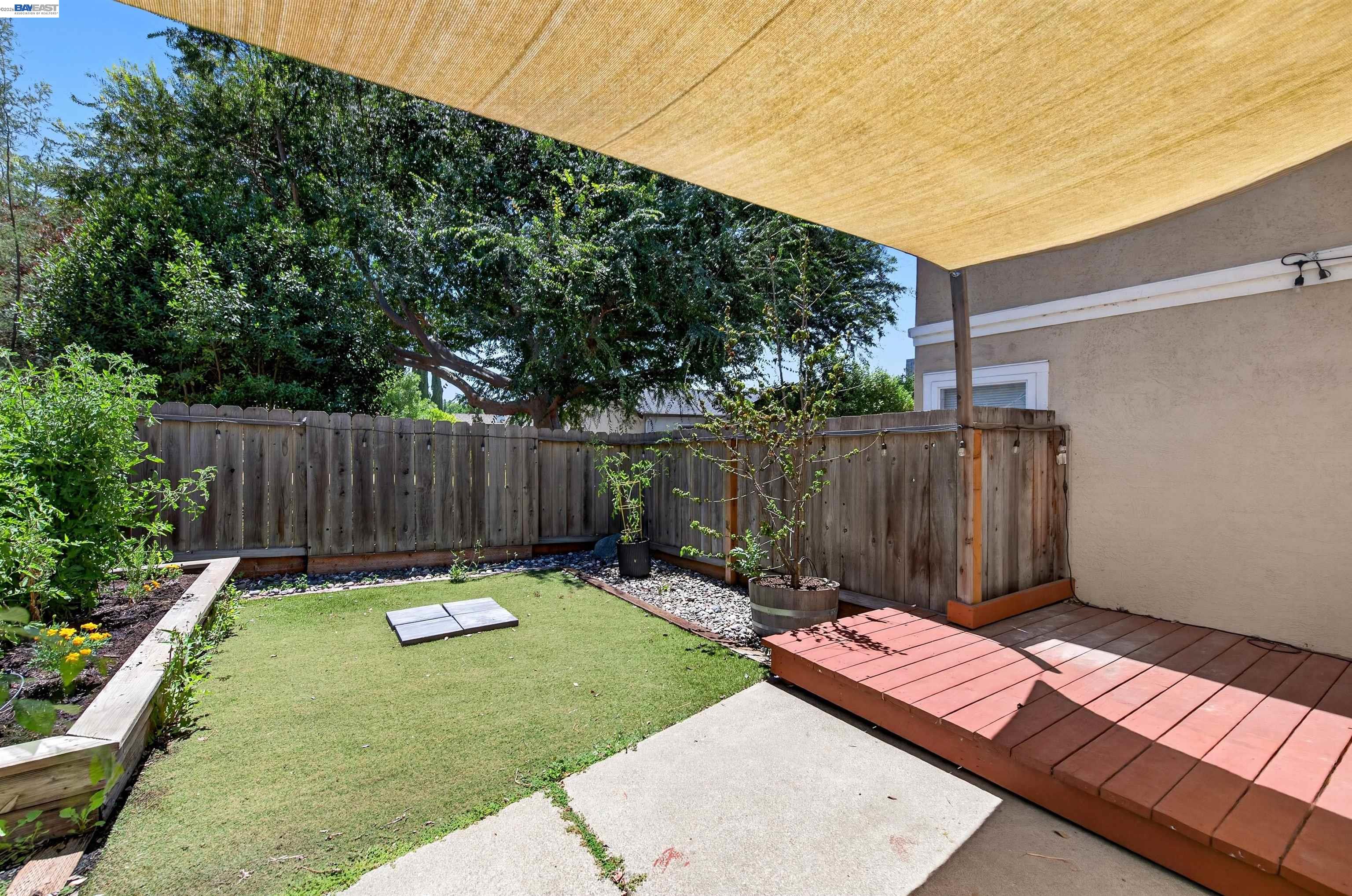 132 Mission Dr