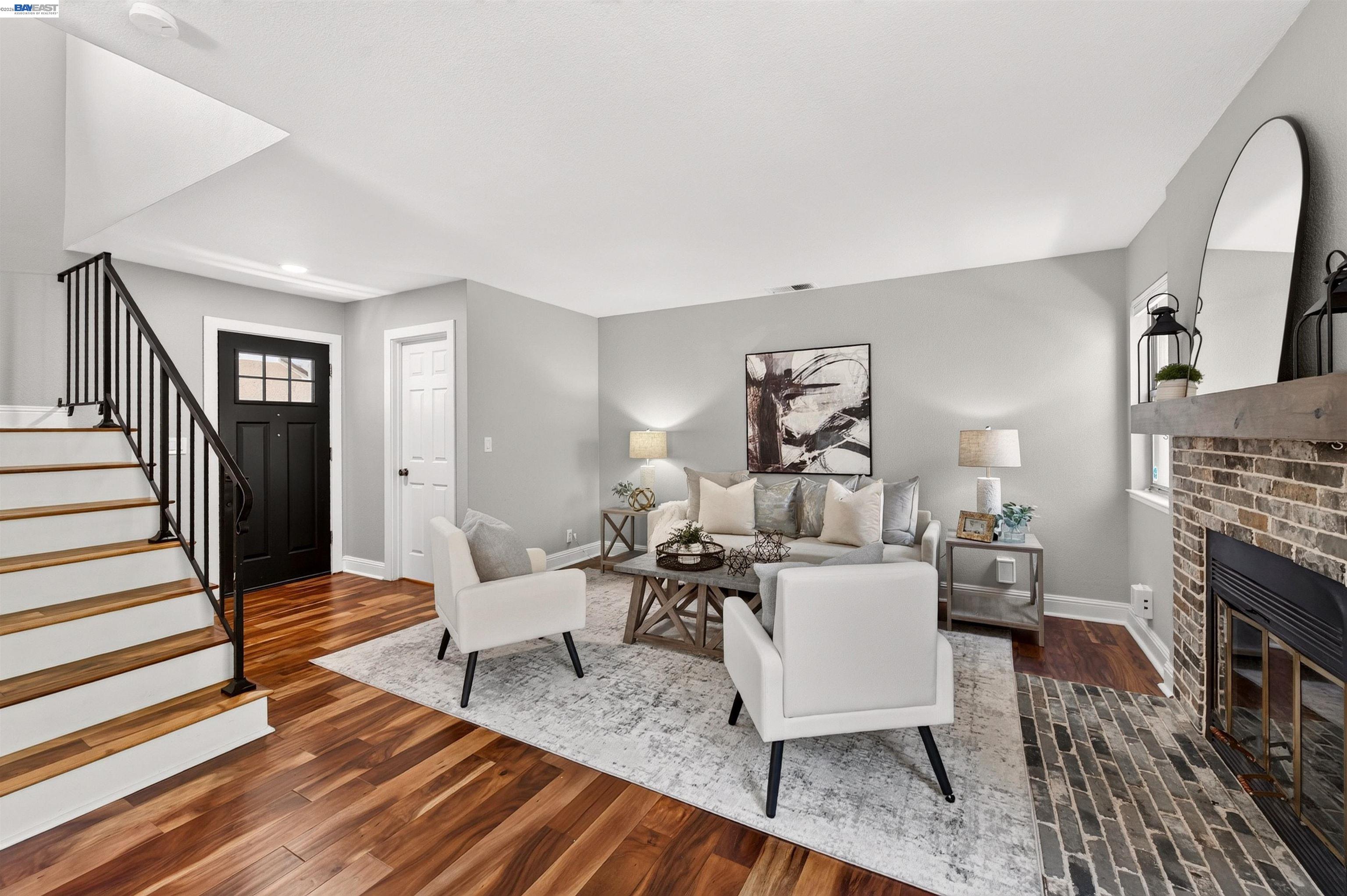 132 Mission Dr