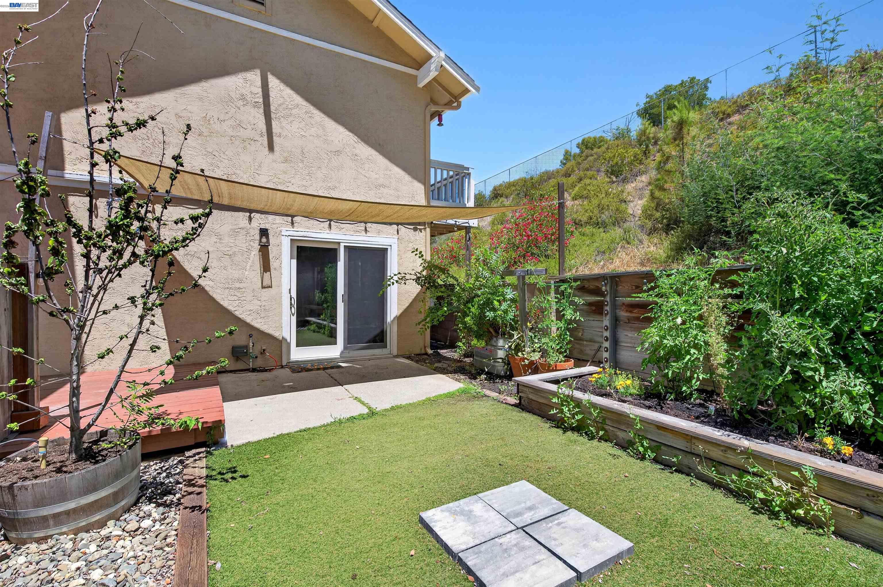 132 Mission Dr