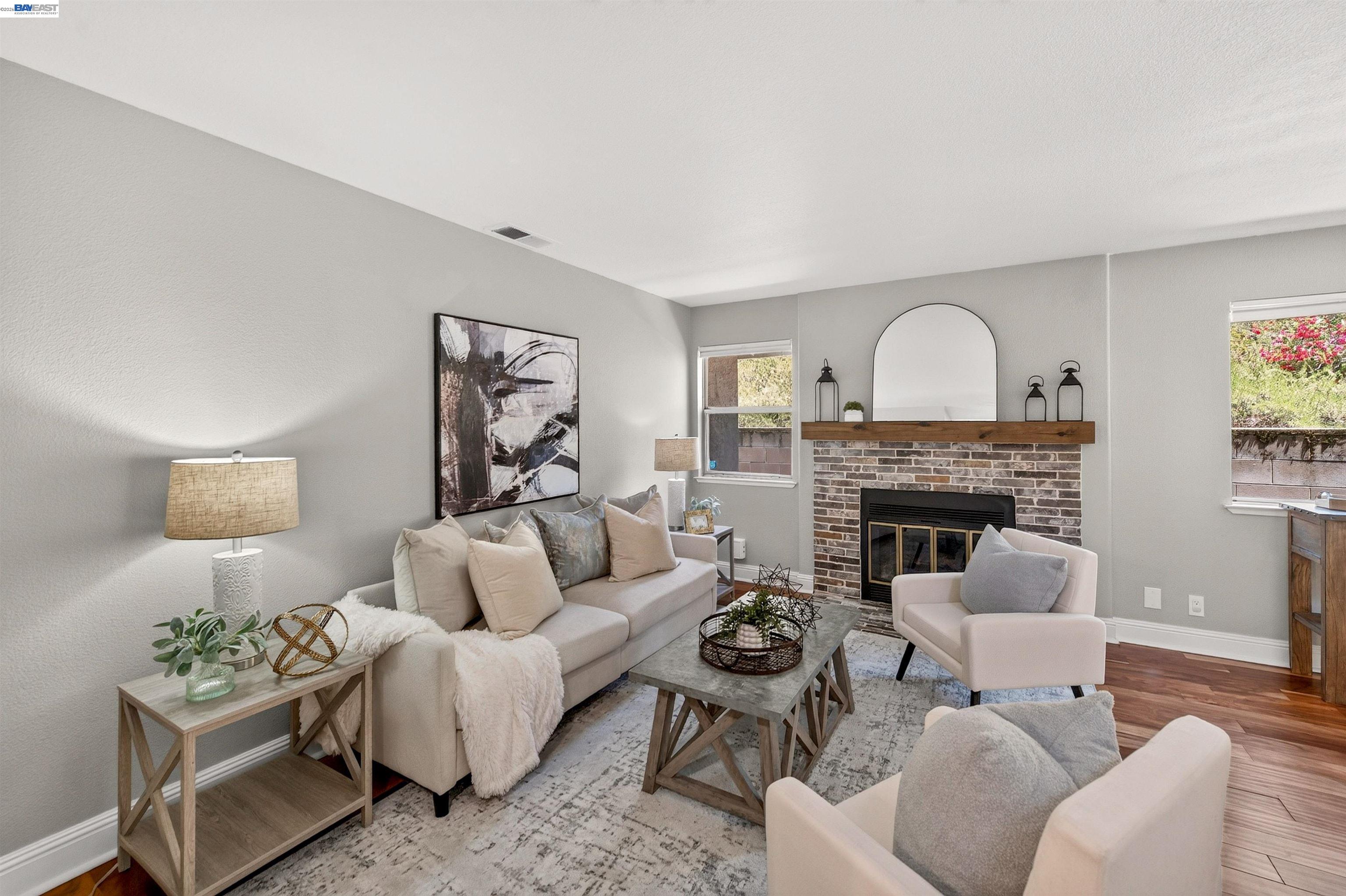 132 Mission Dr