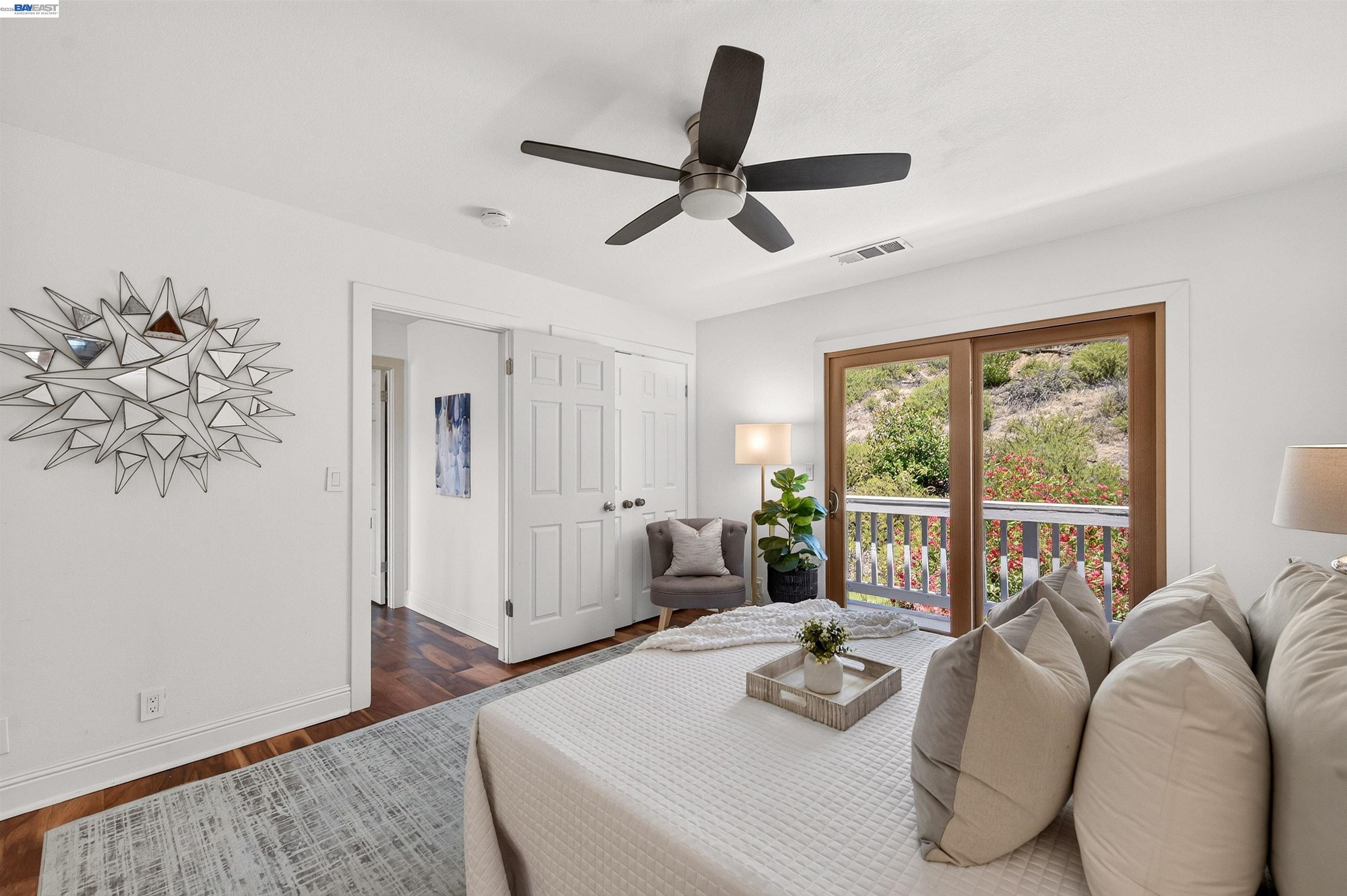 132 Mission Dr